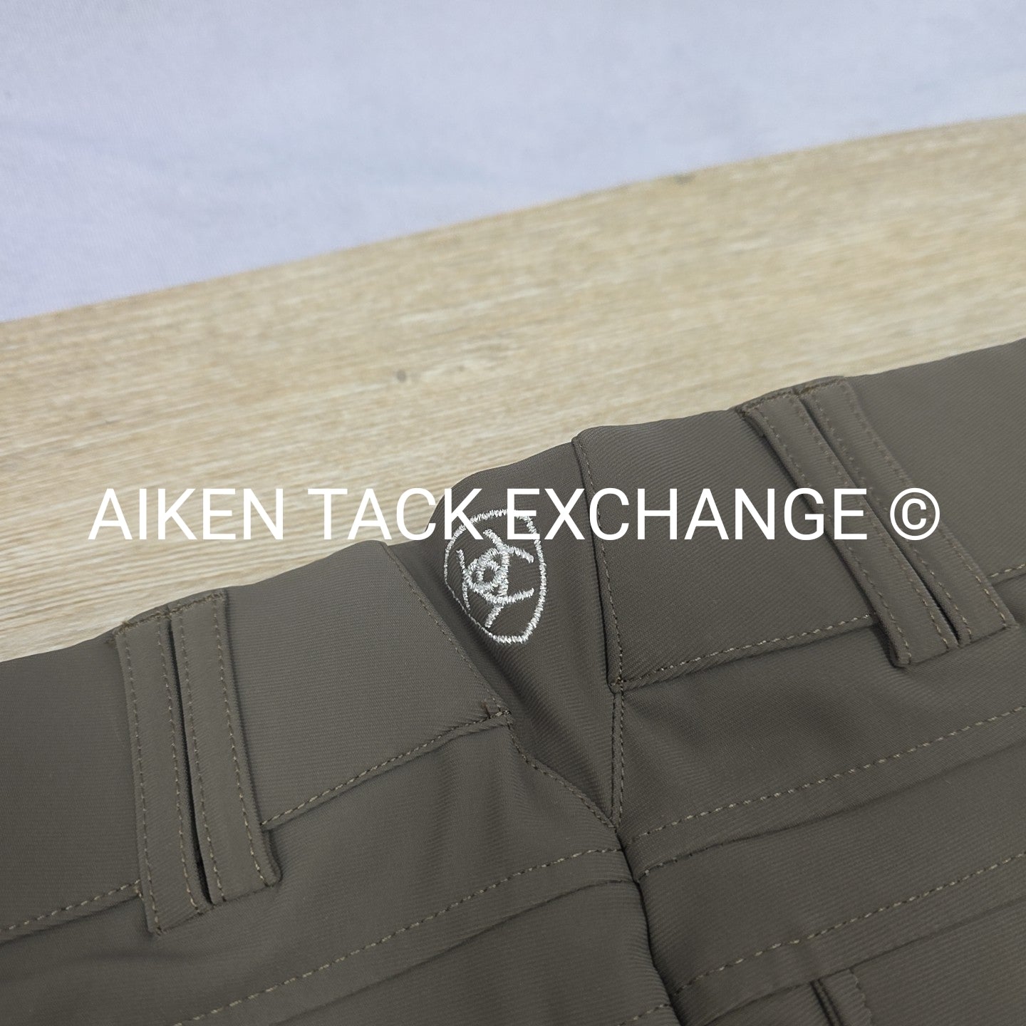 Ariat Tri-Factor Silicone Grip Full Seat Breeches, Size 30 R