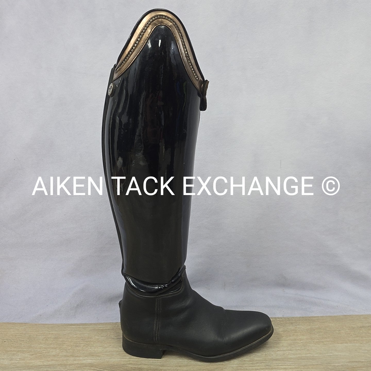 Celeris Passage Dressage Boot, Size 7-7.5  H 44.5 W 39