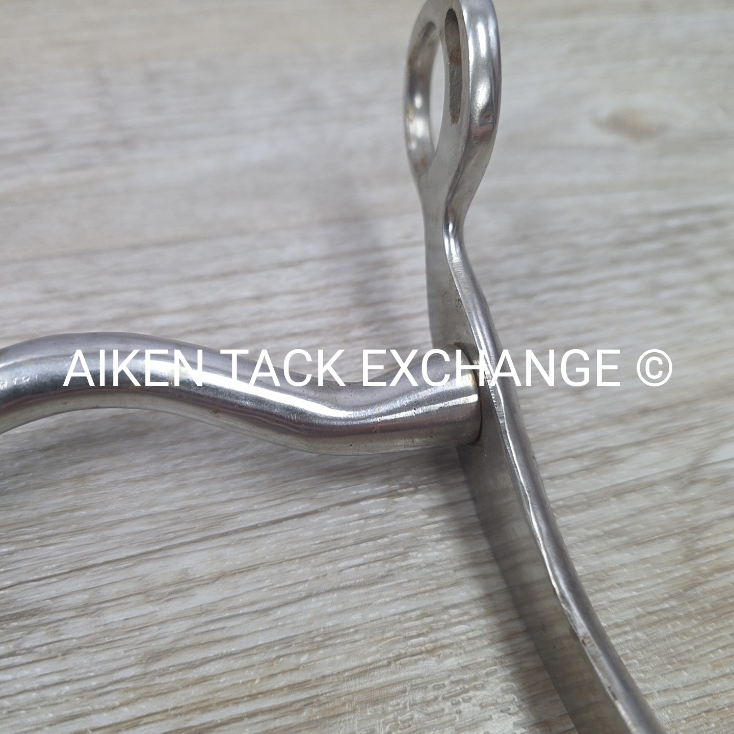 Partrade Ported Mullen Mouth Shanked Bit 5"