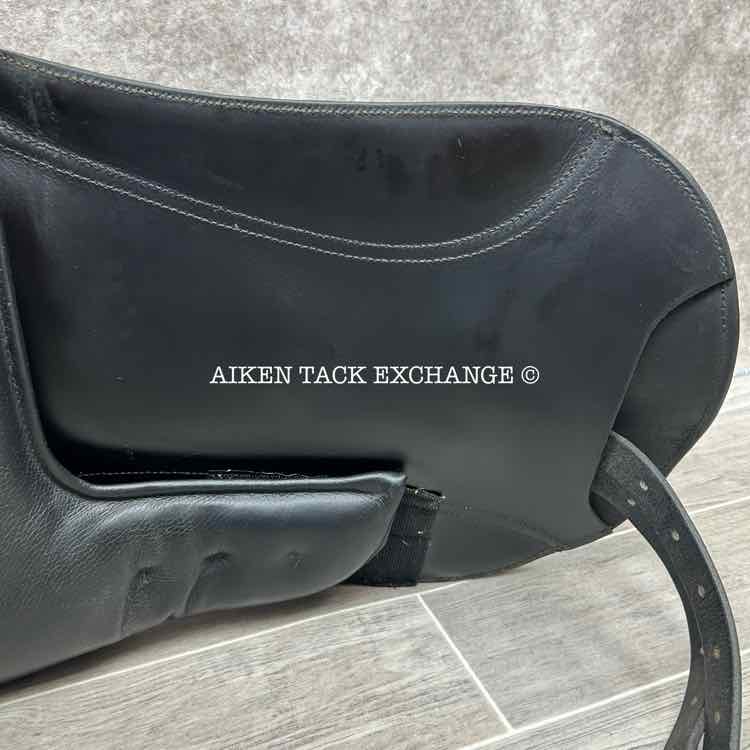Cardanel Monoflap Dressage Saddle, 17" Seat, Wide Tree, Wool Flocked Panels