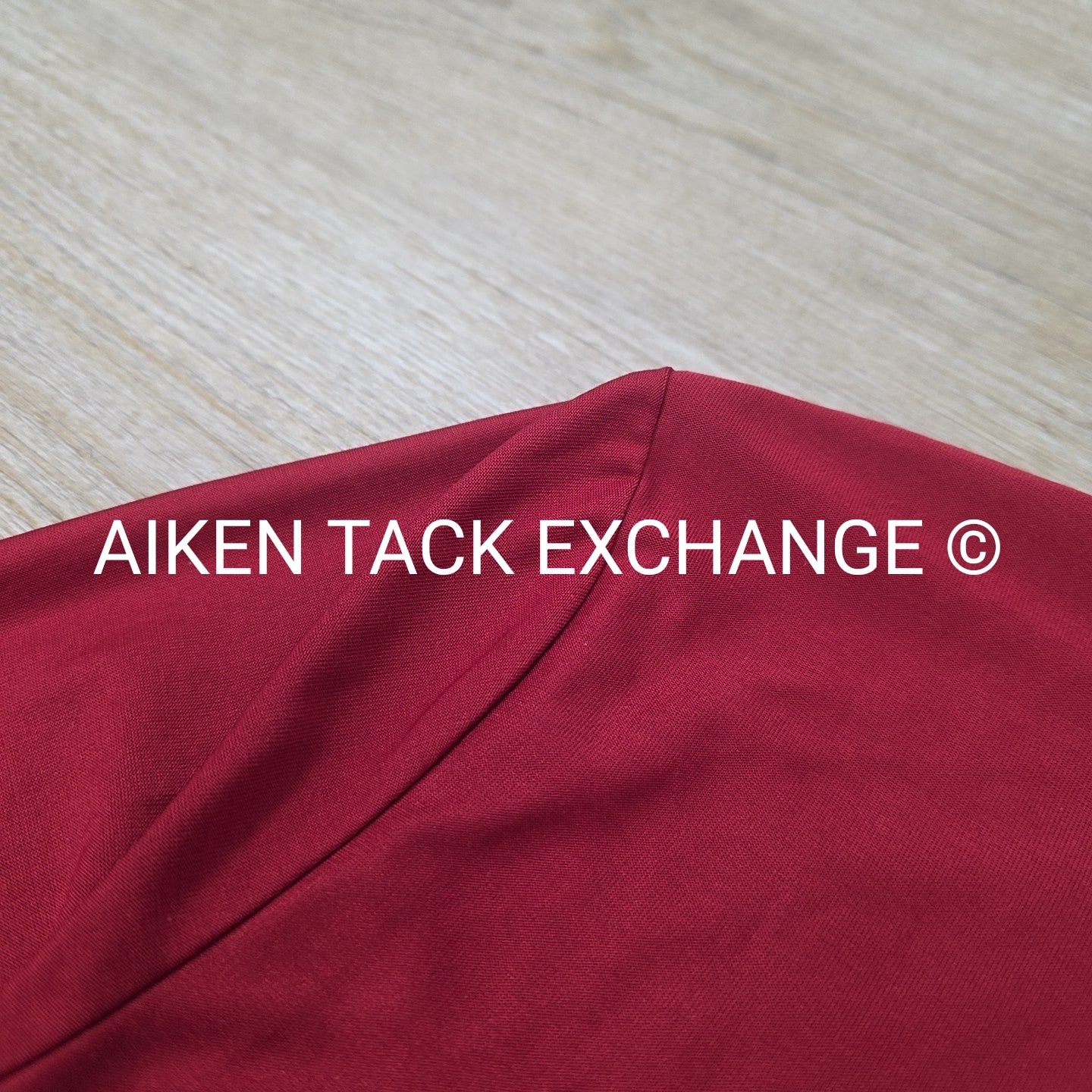 Ariat Heat Series Long Sleeve Top, Size Medium