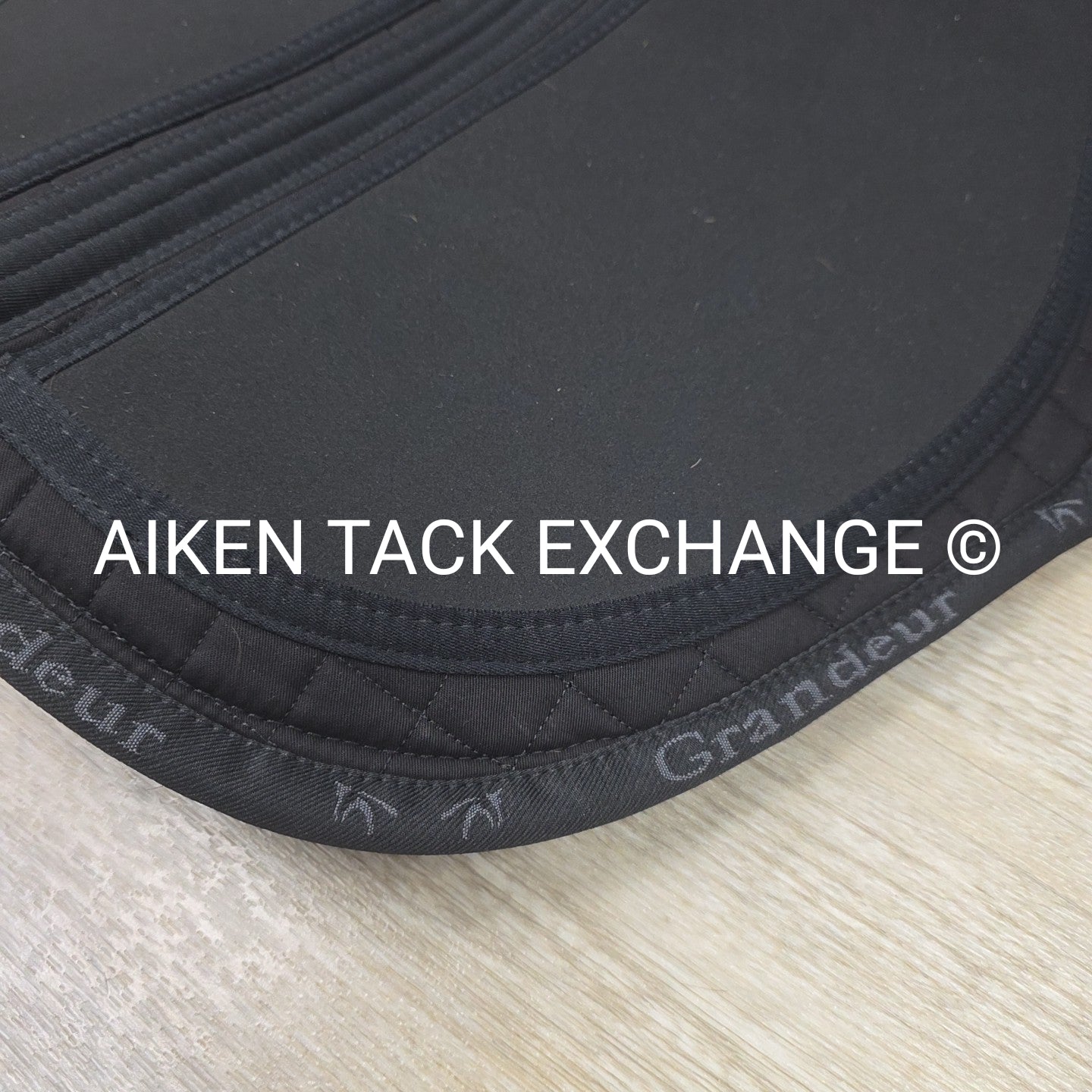 Grandeur Physio Saddle Pad for Treeless Saddle