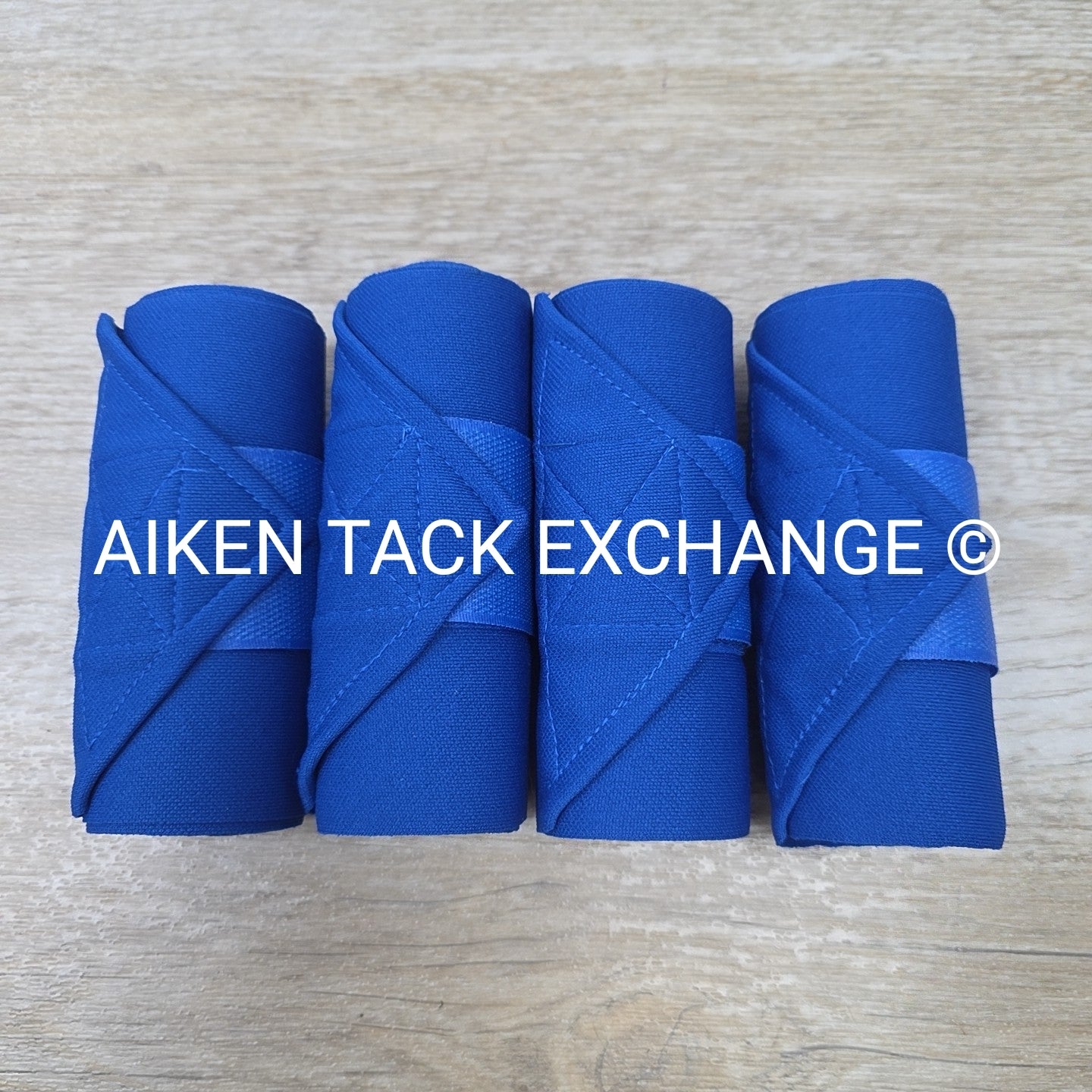 Standing Bandages, Set of 4
