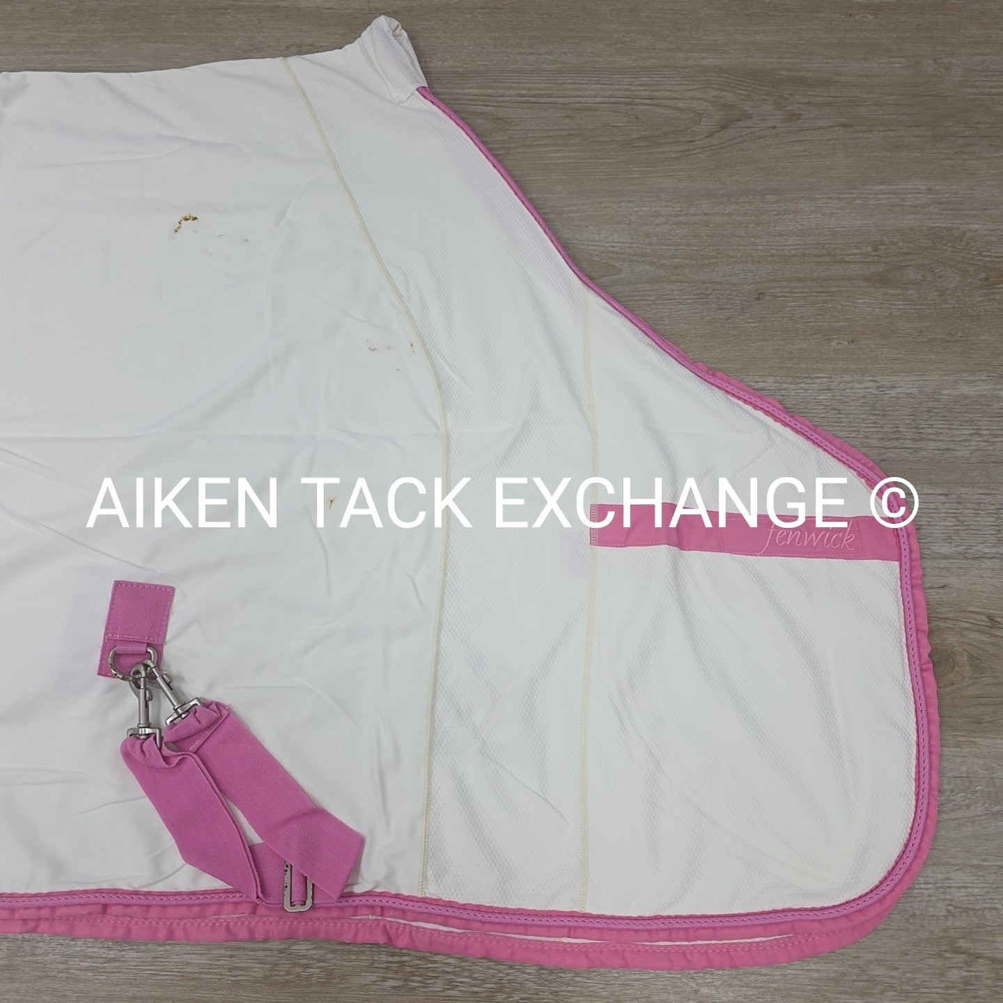 Fenwick Equestrian Pop Star Dress Sheet Sporty Cooler, 68"