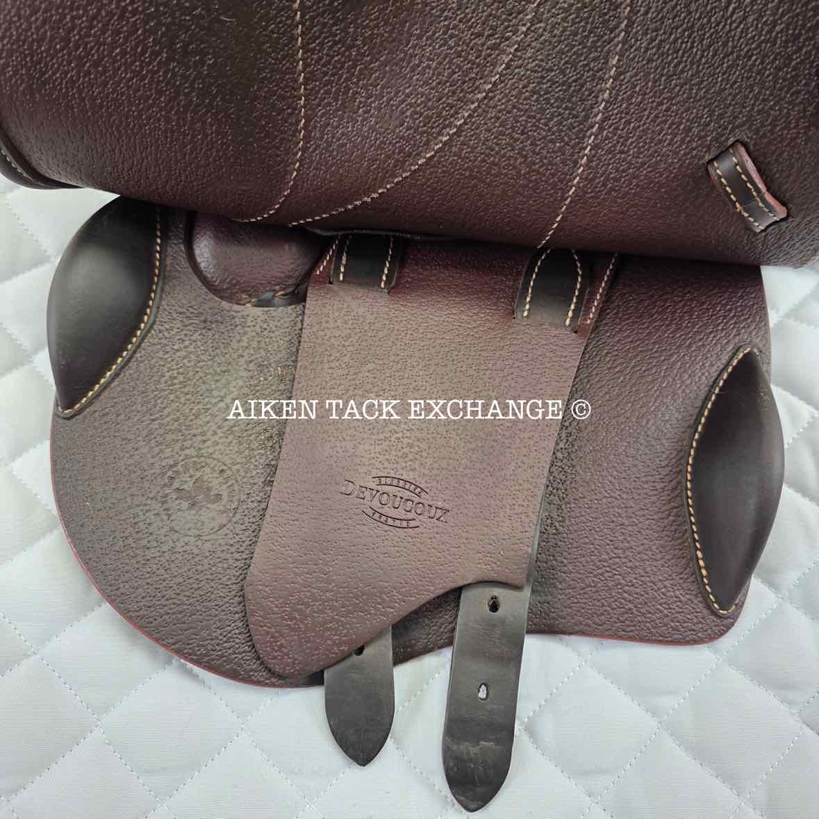 2022 Devoucoux Biarritz K Close Contact Jump Saddle, 15" Seat, 00K Flap, MW Tree, D3D Panels, Full Buffalo Leather