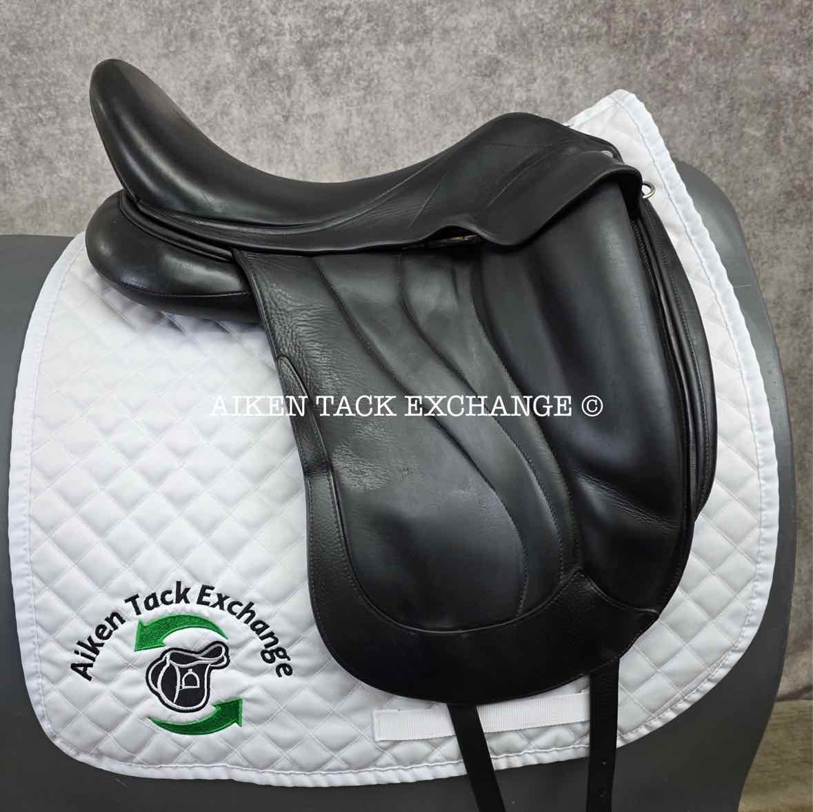 2014 Antares Concept Monoflap Dressage Saddle, 18" Seat, 3R Flap, Medium Wide Tree, Foam Panels, Full Buffalo Leather