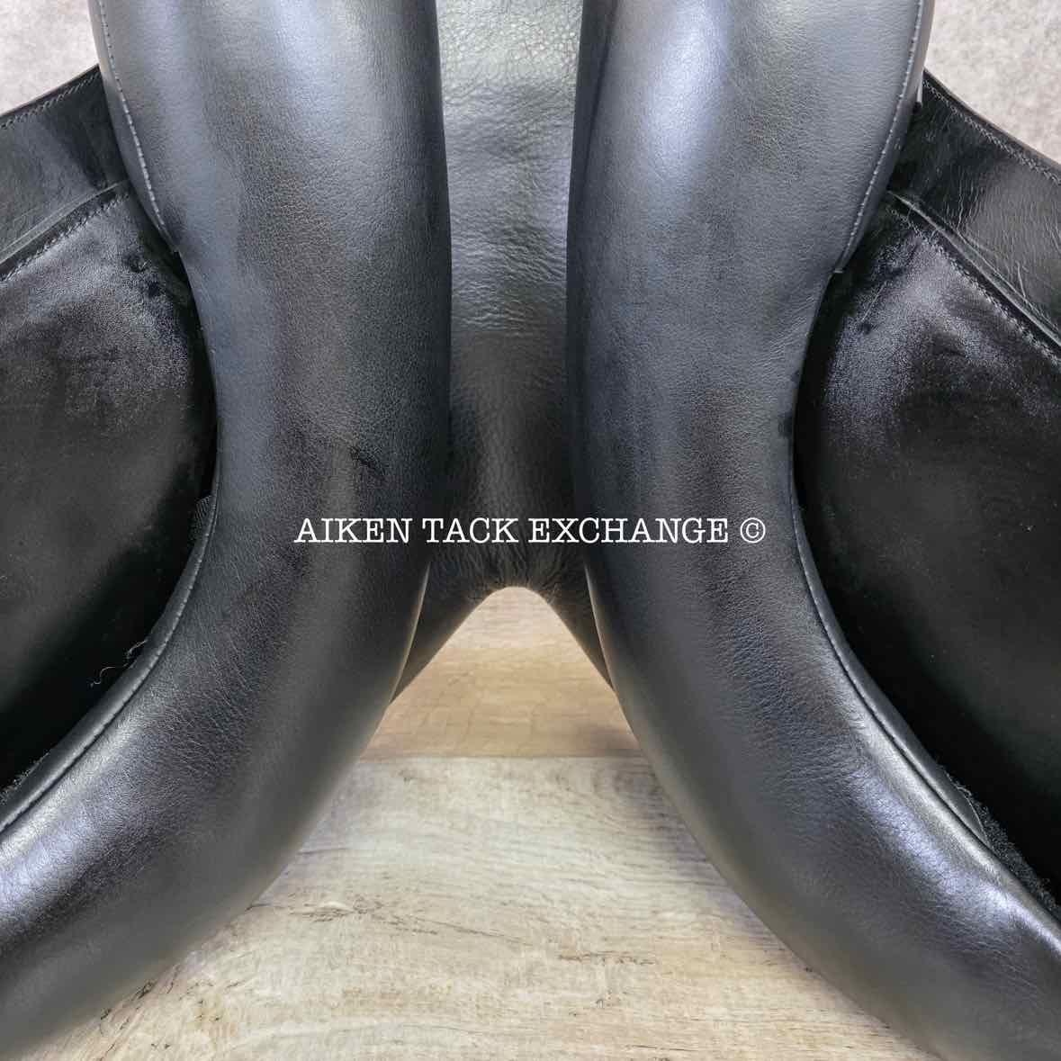 2006 DK Freedom Monoflap Dressage Saddle, 16.5" Seat, Extra Wide Tree, Wool Flocked Panels