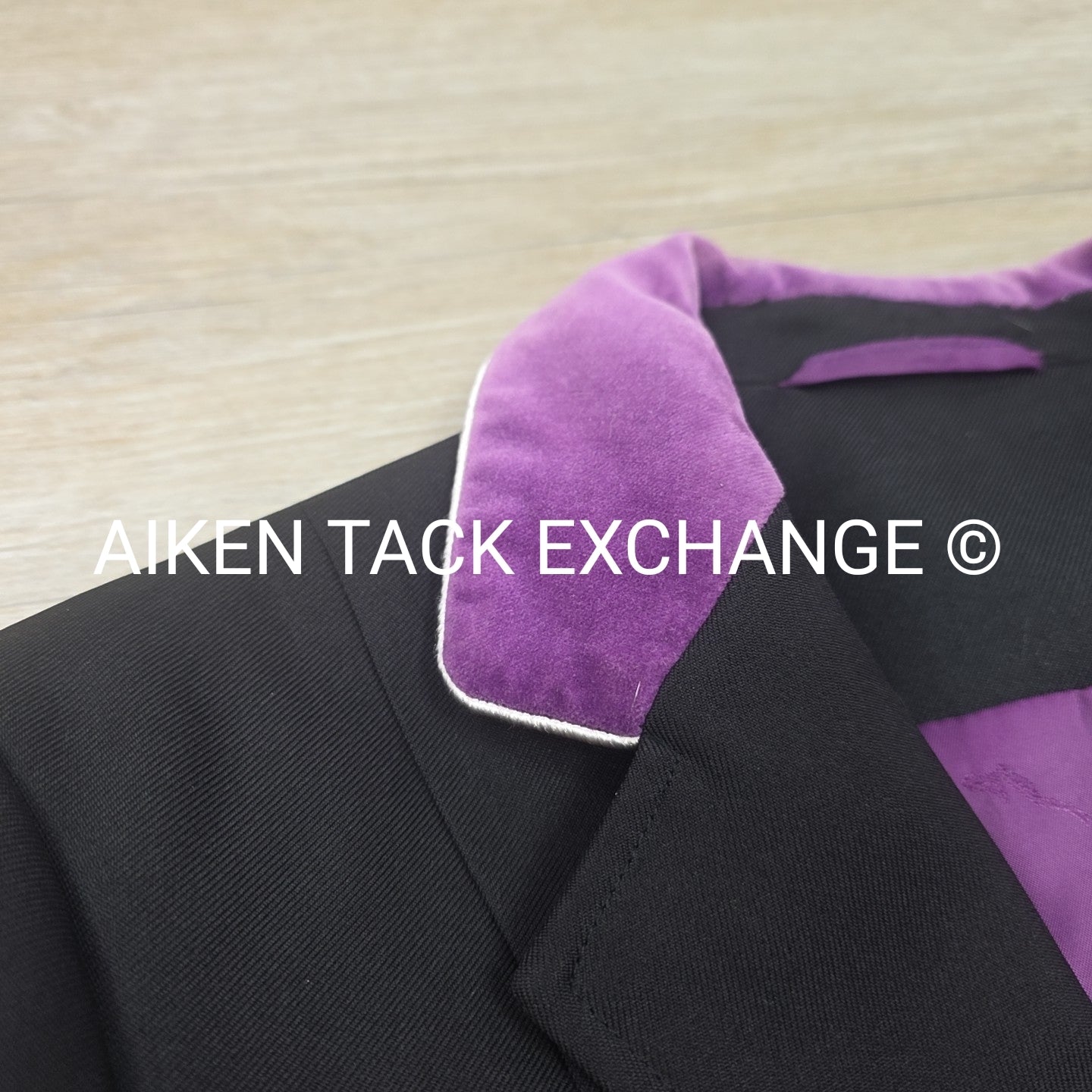 Shires Henley Dressage Show Coat, Size US 4 (Missing 1 Button)