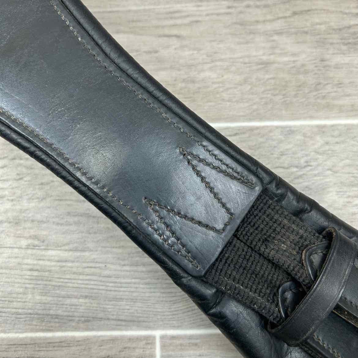 Otto Schumacher Dressage Girth, Black, 24"