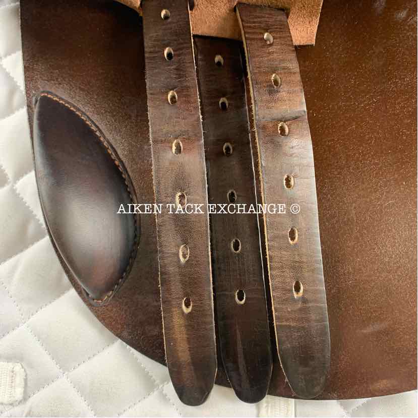 2023 Childeric FLP Close Contact Jump Saddle, 18" Seat, 2 3/4 Flap, M/MW Tree, Foam Panels, Full Buffalo Leather