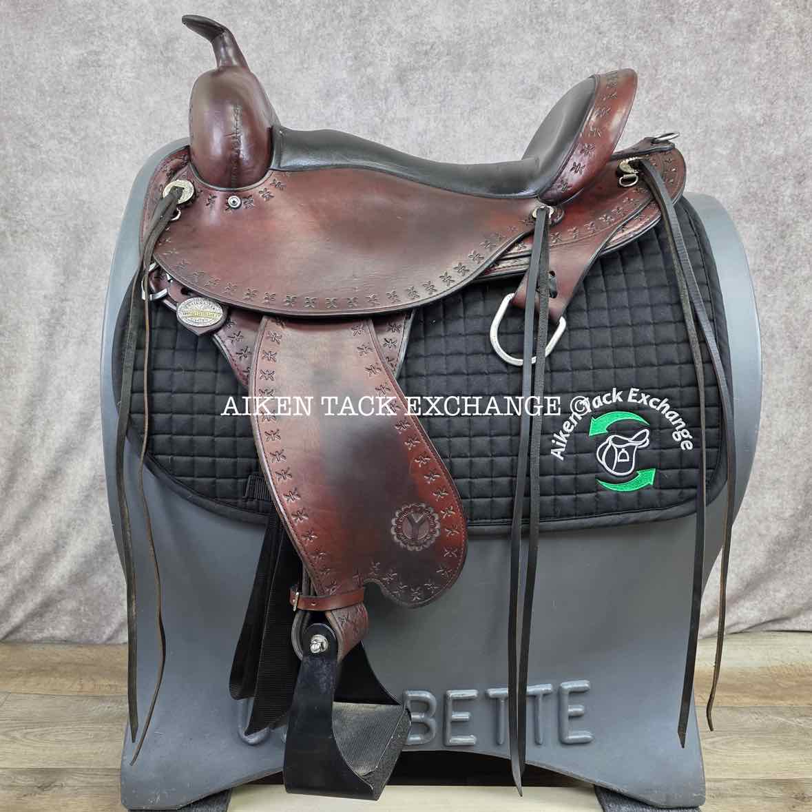 2013 Circle Y 1581 Alabama Trail Gaiter Western Saddle, 17" Seat, Wide Tree - Full QH Bars