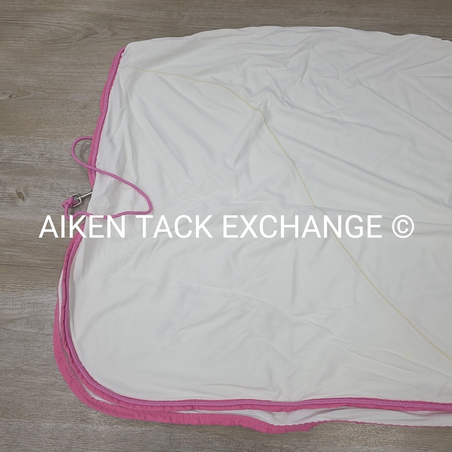 Fenwick Equestrian Pop Star Dress Sheet Sporty Cooler, 68"