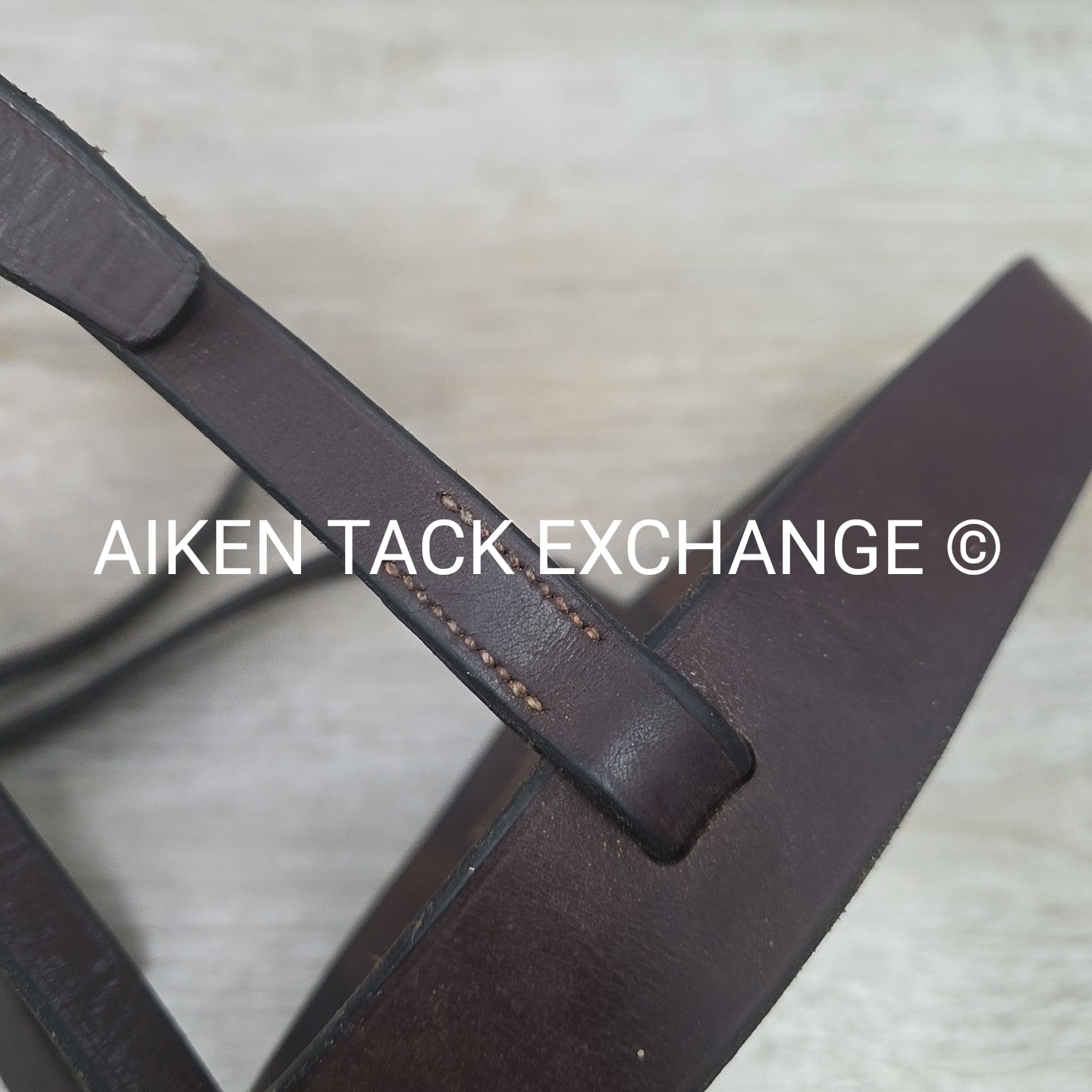 Horse Country Flat Hunt Bridle, Missing Cheek Pieces, No Reins, Brown, Size Full