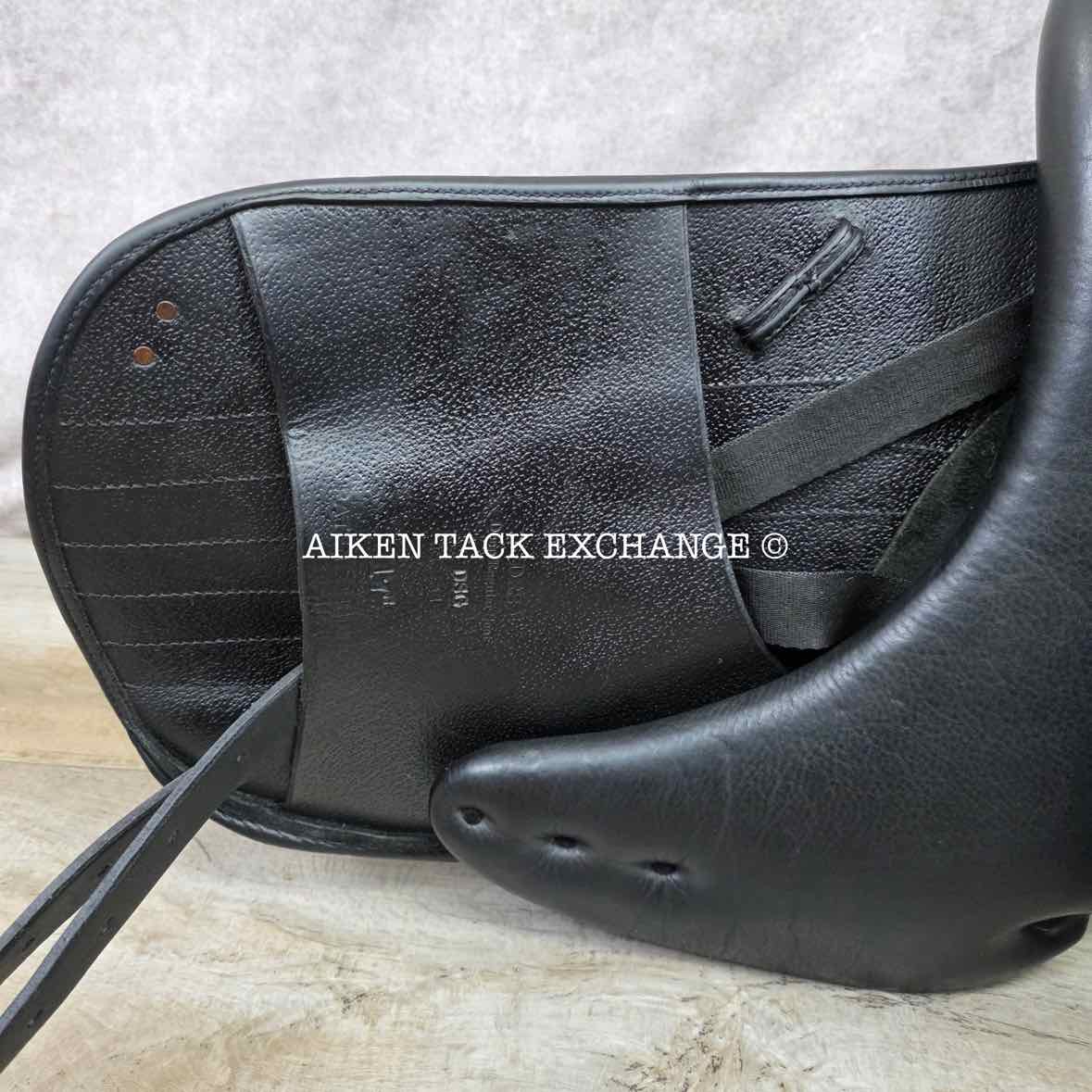 2011 Wise Equestrian Dutton RZ Monoflap Dressage Saddle, 17" Seat, Adjustable Tree - Changeable Gullet, Foam Panels