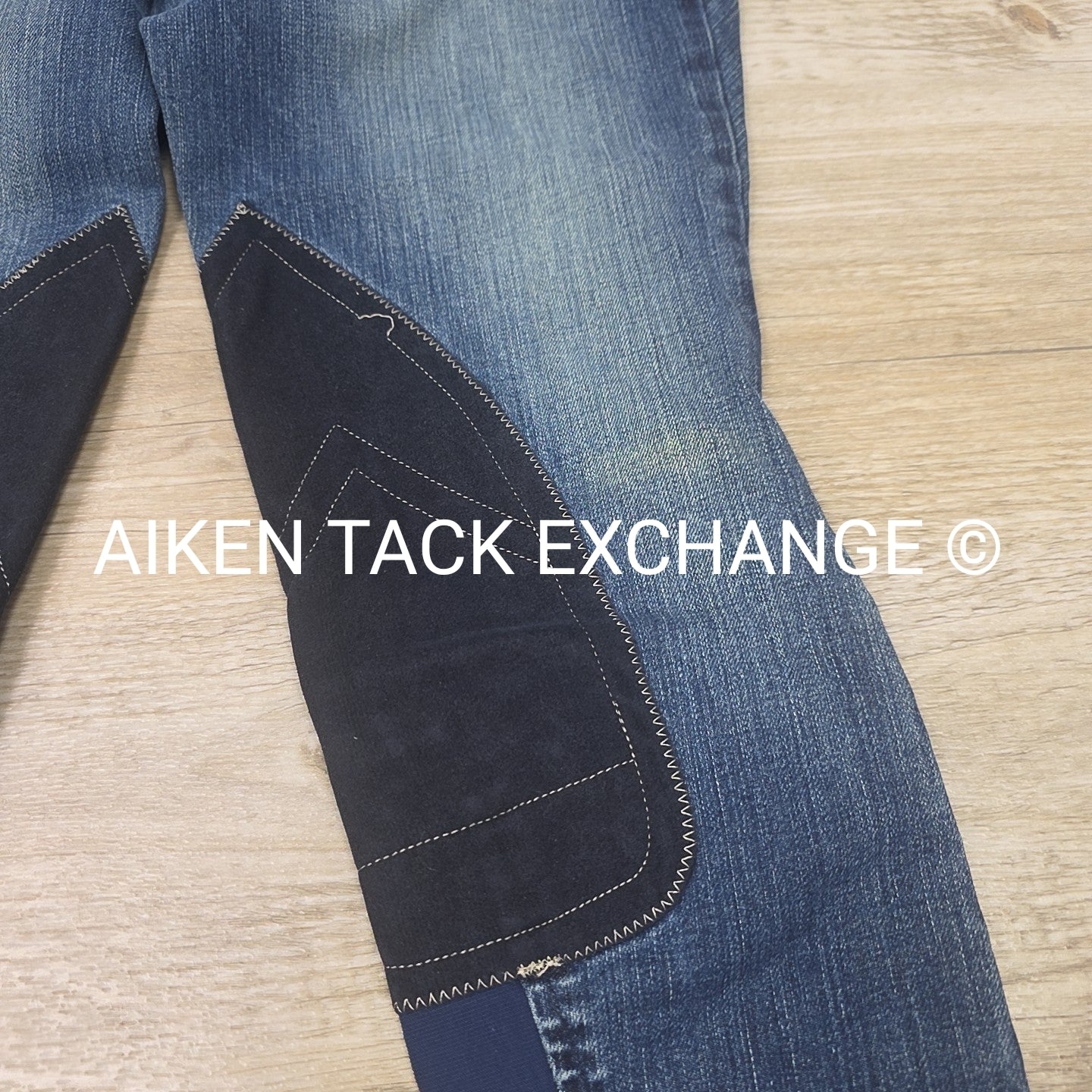 Ariat Denim Knee Patch Breeches, Women's 26R (have blemish)