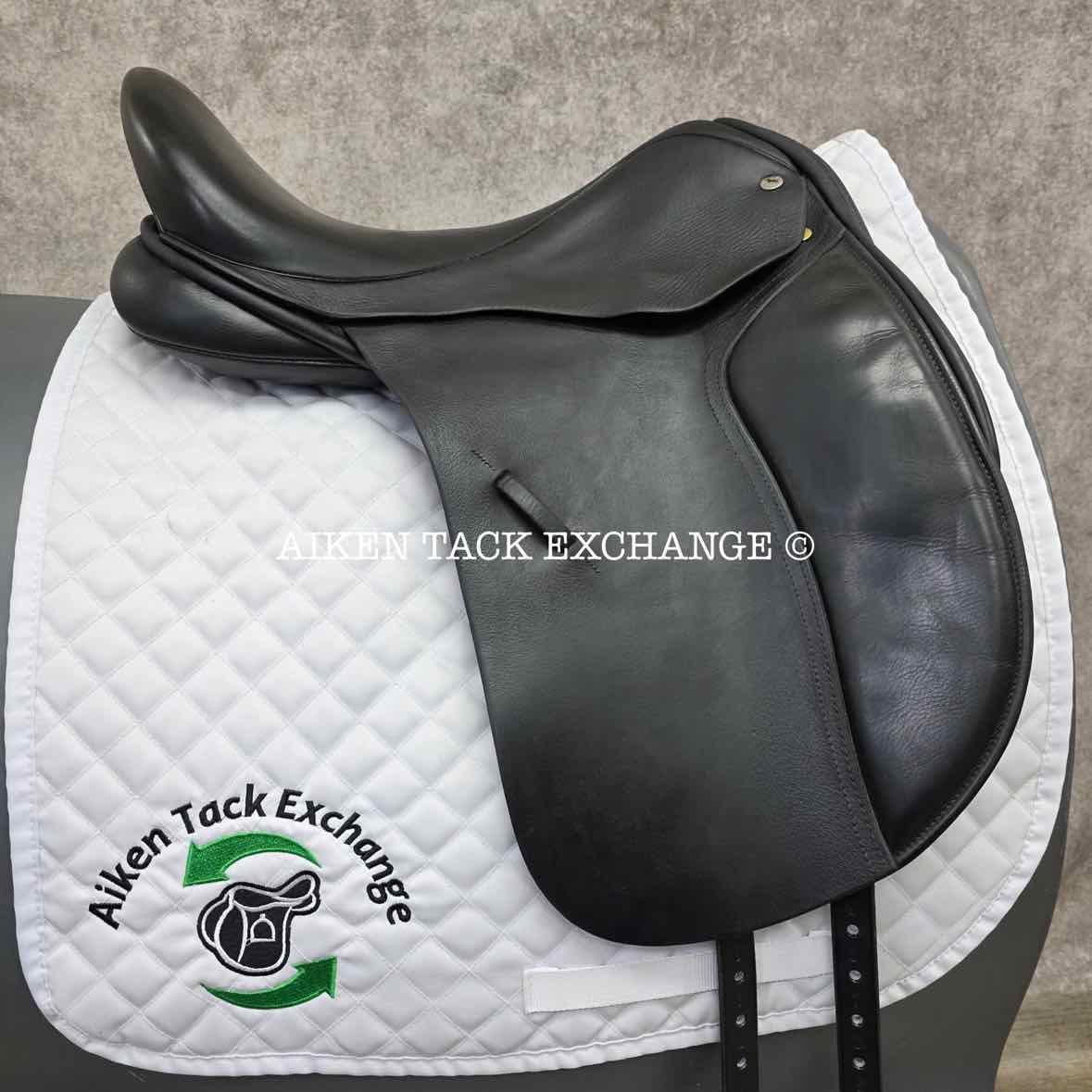 2007 Black Country Eloquence Dressage Saddle, 18" Seat, Wide Tree, Wool Flocked Panels