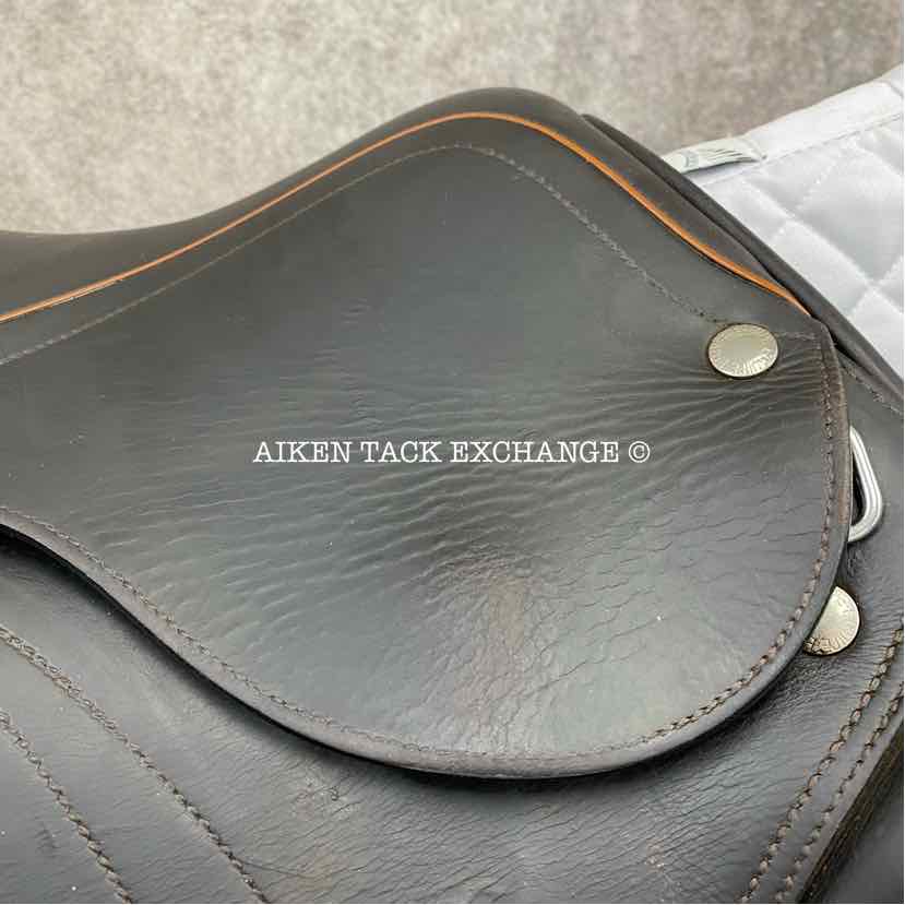 2007 Equipe Expression Close Contact Jump Saddle, 17" Seat, Extra Wide Tree, Foam Panels