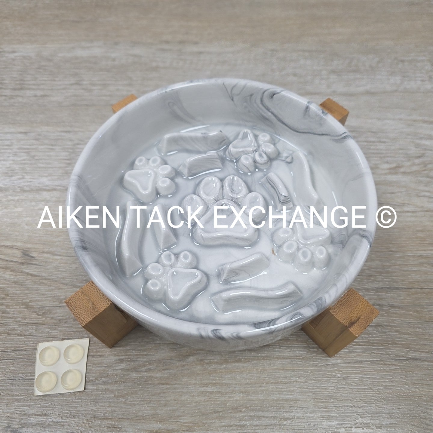 Elevated Ceramic Pet Feeder