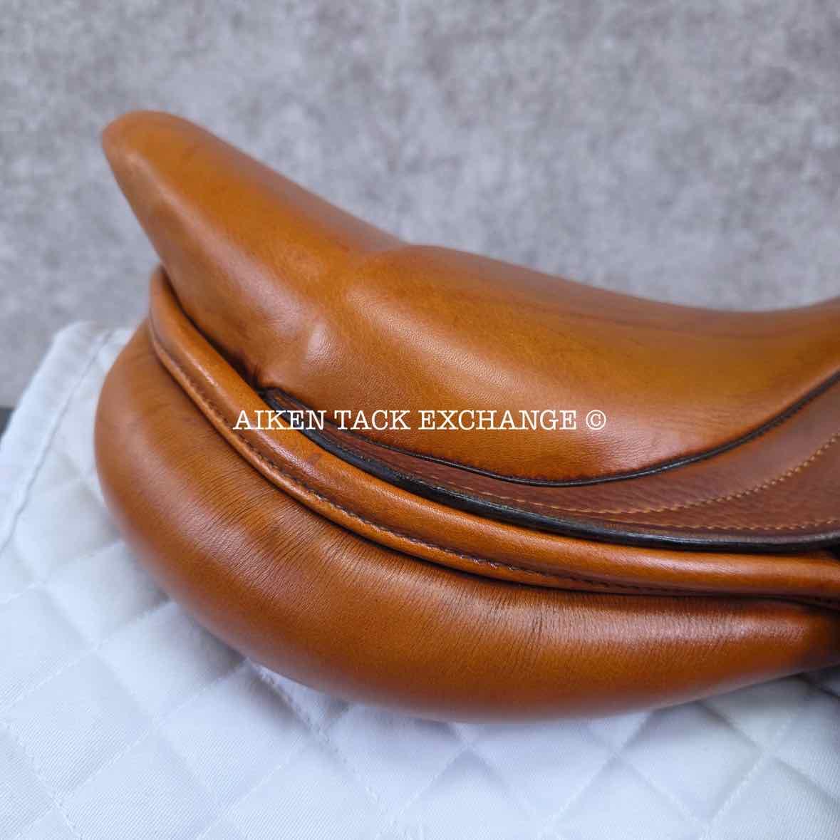 2013 Stubben Portos Deluxe Close Contact Jump Saddle, 17.5" Seat with Biomex, 28cm Tree - Medium, Foam Panels