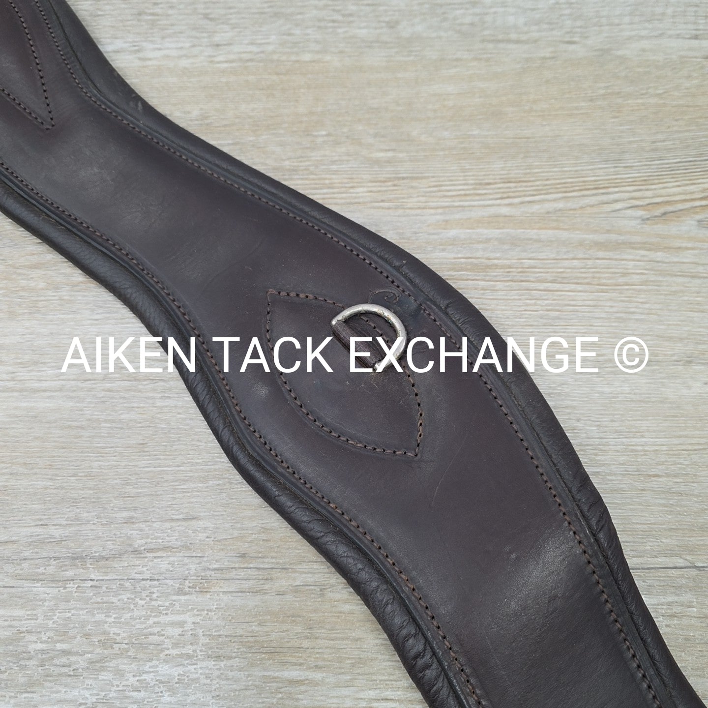 Country Logic Shoulder Relief Anatomic Girth, Brown, 54"