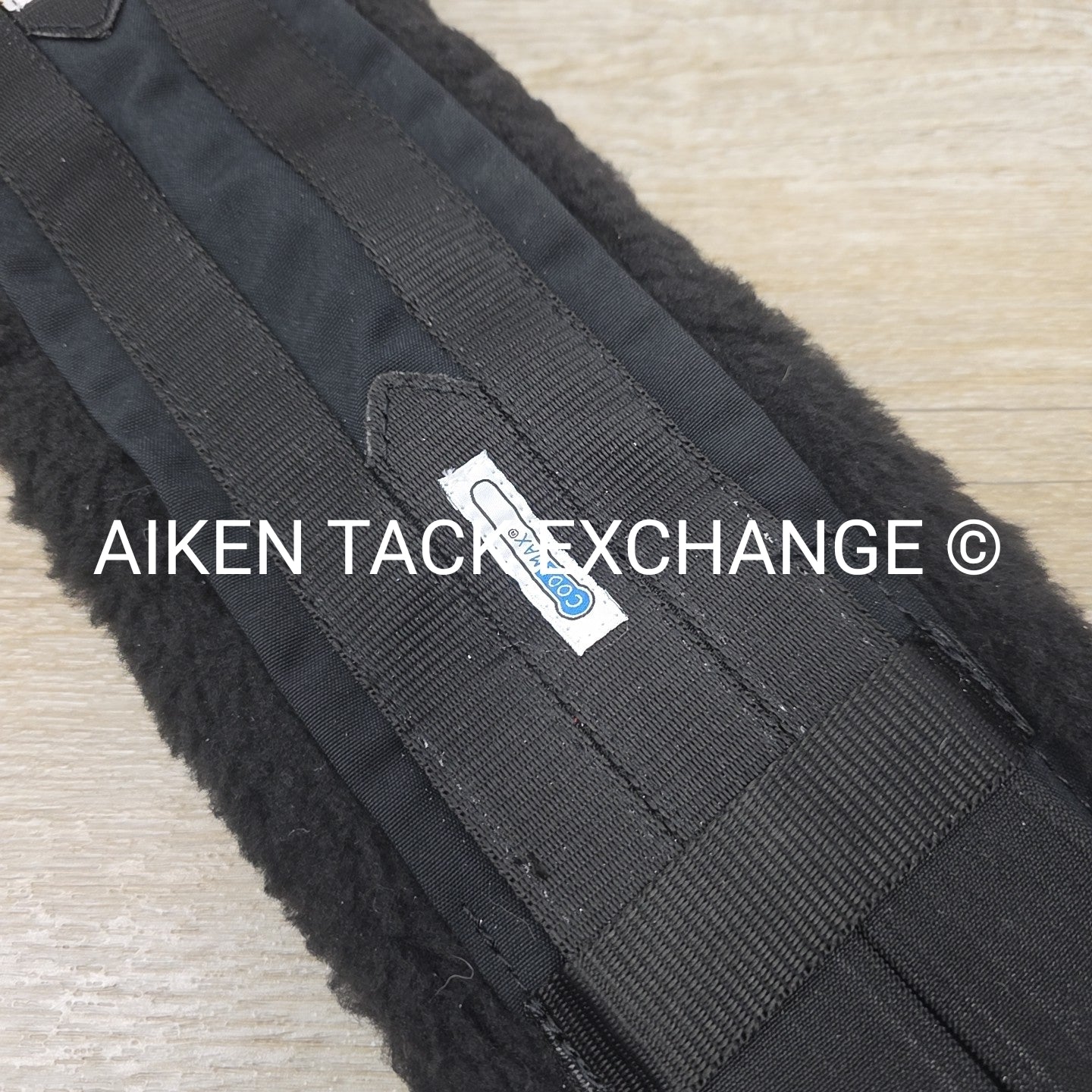 Lettia CoolMax Fleece Dressage Girth, Black, 28"