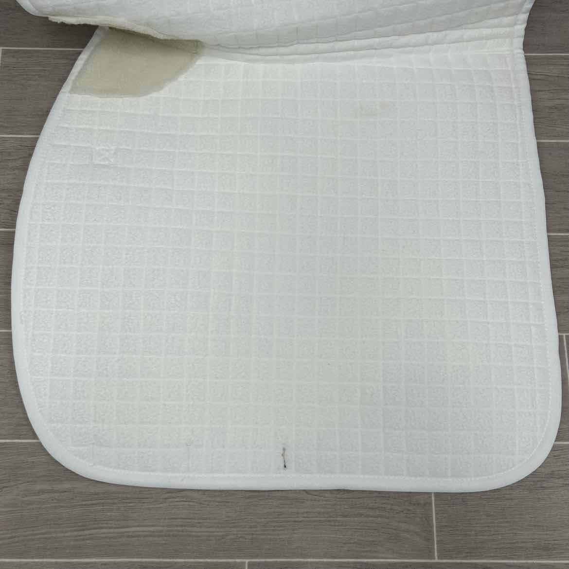 Back on Track Therapeutic Dressage Saddle Pad