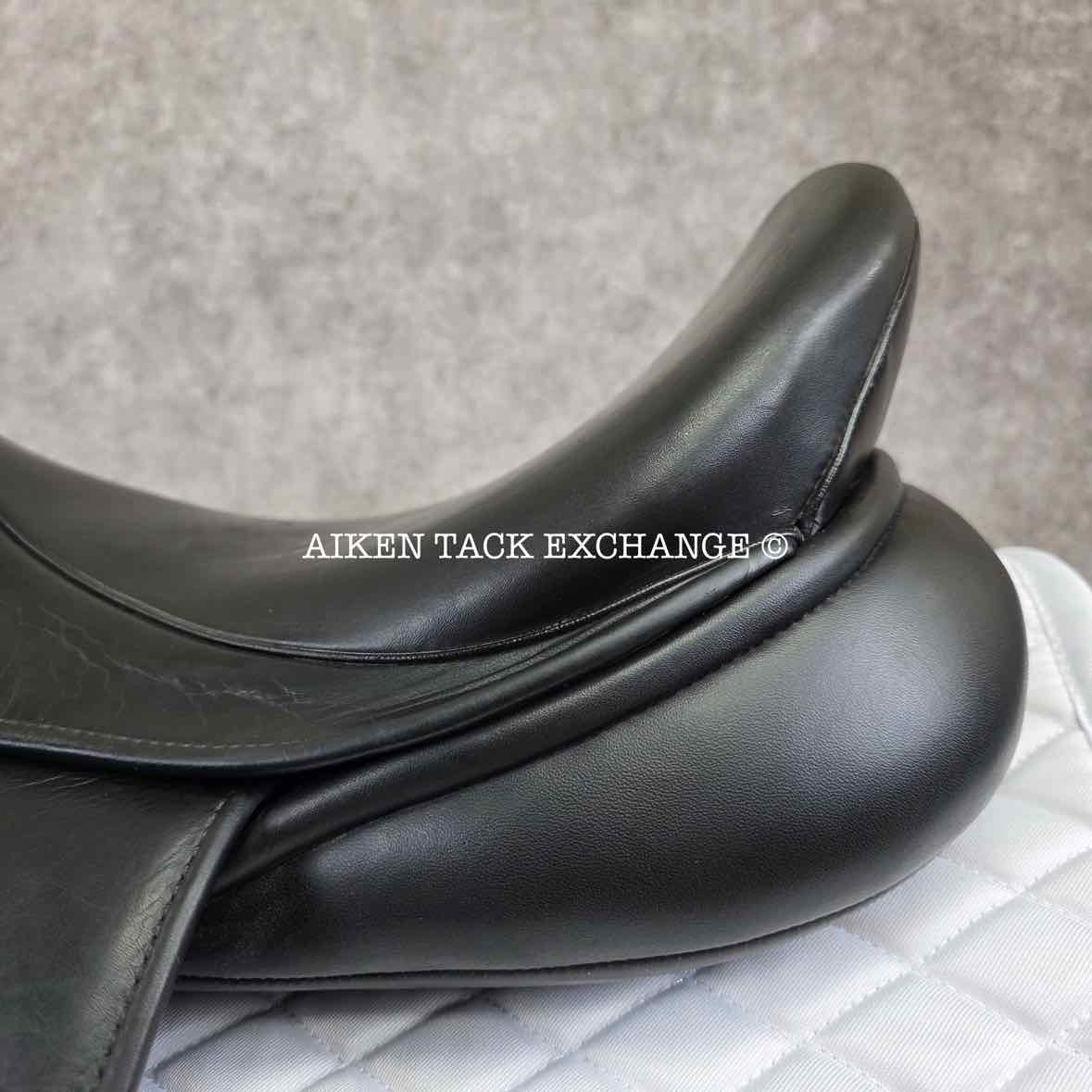 **On Trial** Marcel Toulouse Verona Monoflap Dressage Saddle, 17.5" Seat, MW/W Tree, Wool Flocked Panels