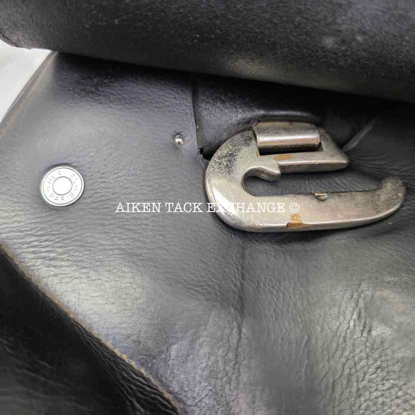 **SOLD** Hermes Corlandus Monoflap Dressage Saddle, 17.5" Seat, Medium Wide Tree, Foam Panels
