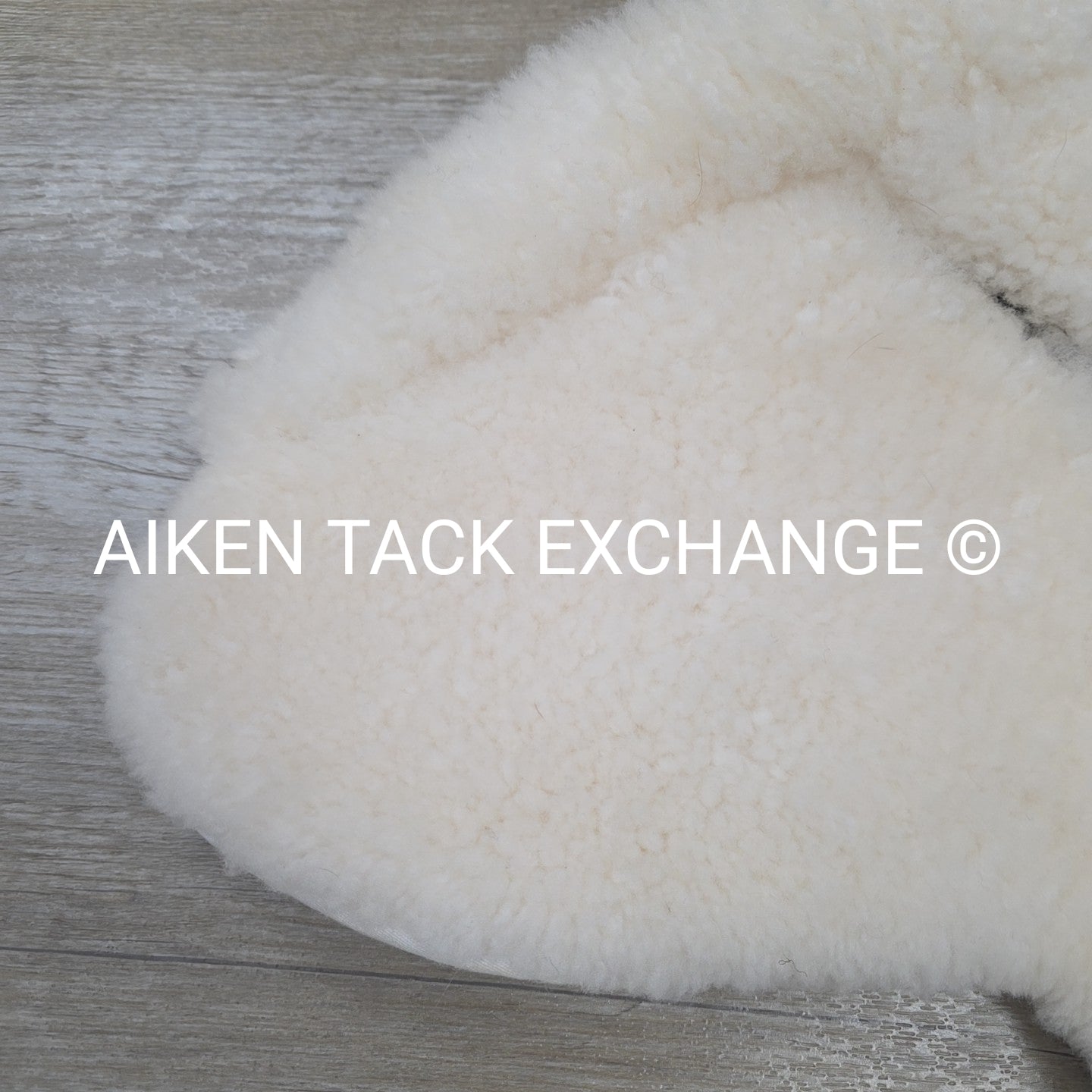 Fleeceworks FXK Sheepskin Half Pad w/ Plain Edge