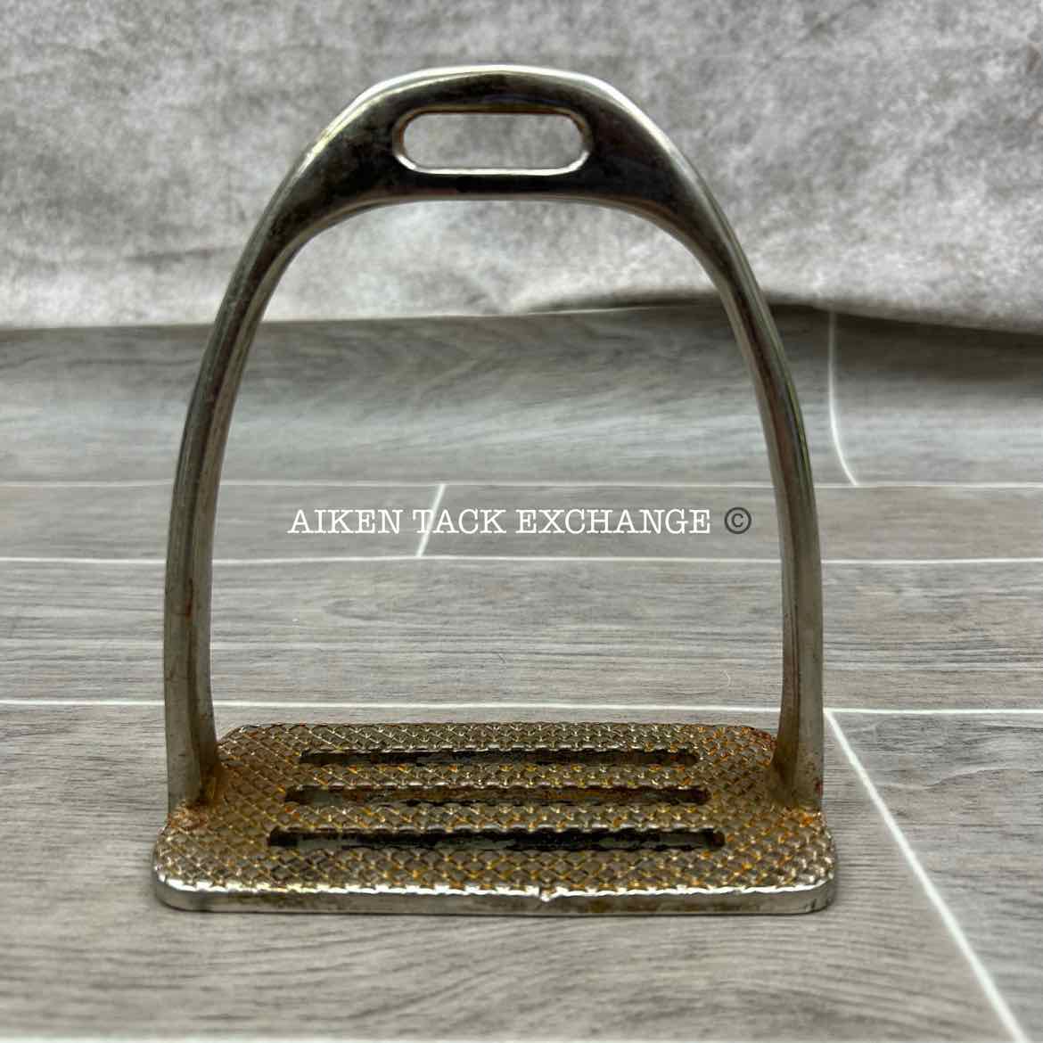 Australian Saddle 4-Bar Stirrup Irons, 5"