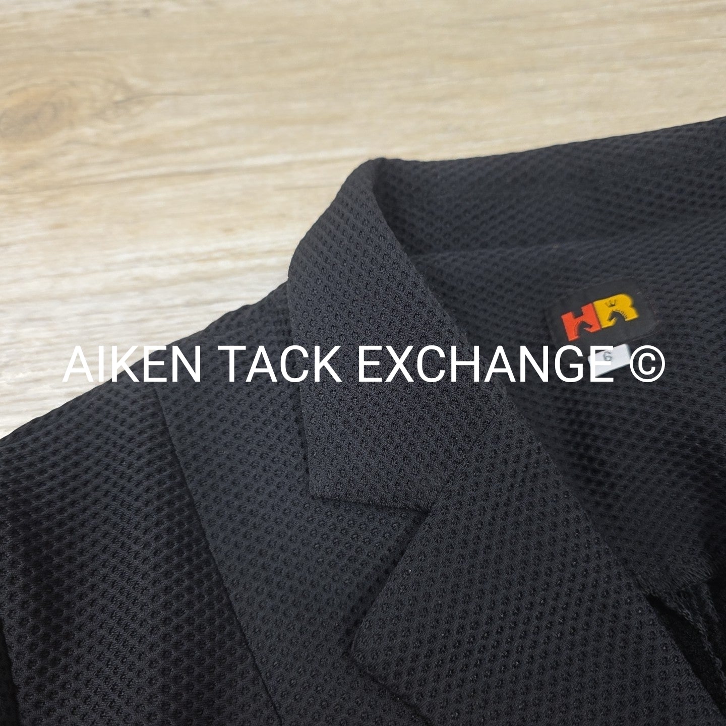HR Mesh Show Coat, Size 6