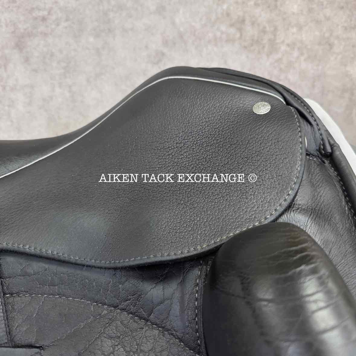 2012 Custom Saddlery Icon Star Monoflap Dressage Saddle, 17.5" Seat, Adjustable Tree, Wool Flocked Panels