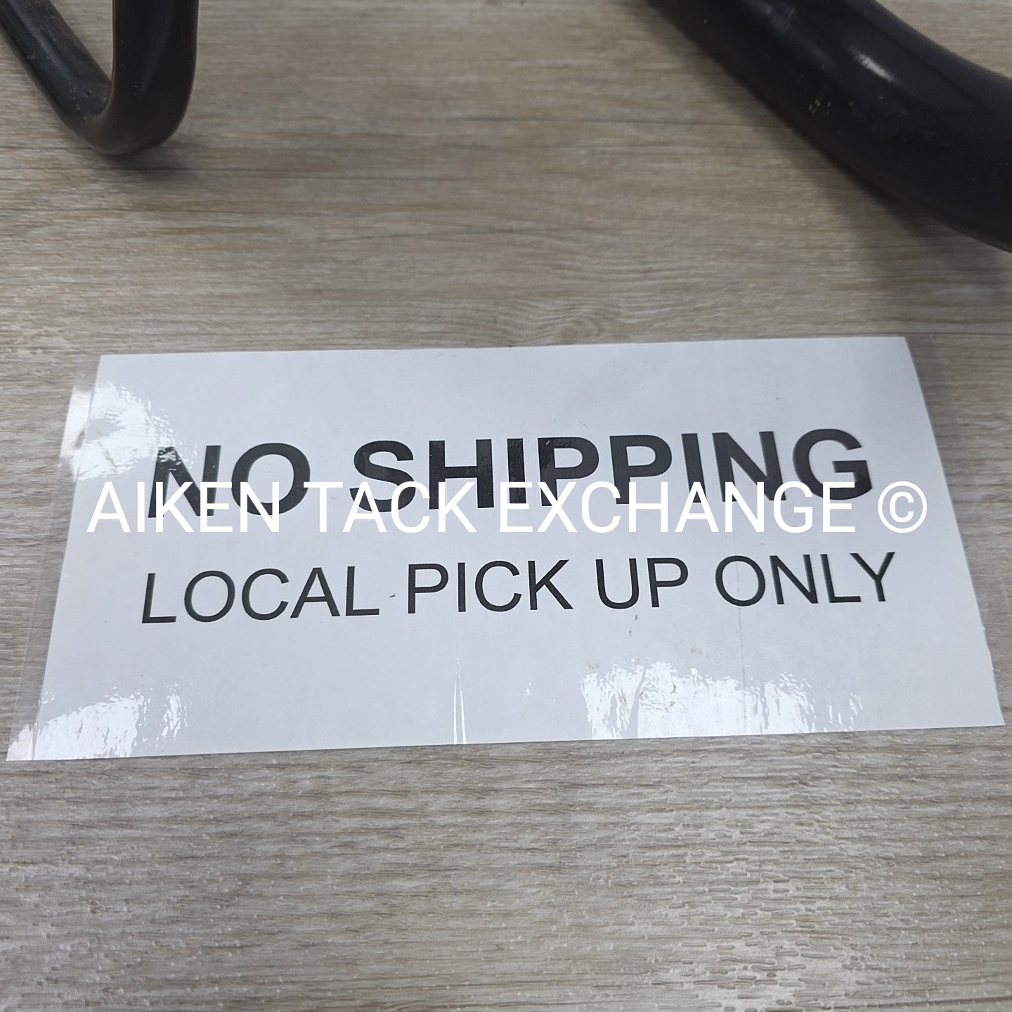 Metal Wall Mount Saddle Rack