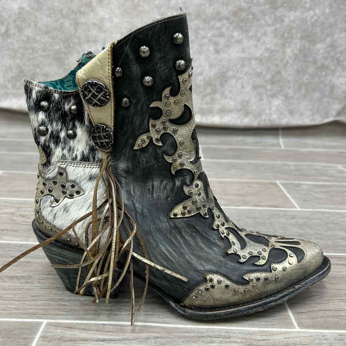 Corral Cow Hide with Fringe Western Boots, Size 7.5