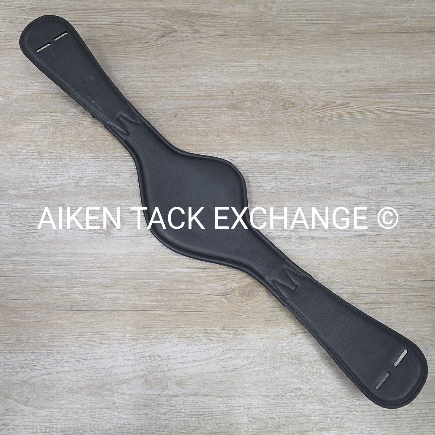 Contour Anatomic Shoulder Relief Girth, Black, 30"