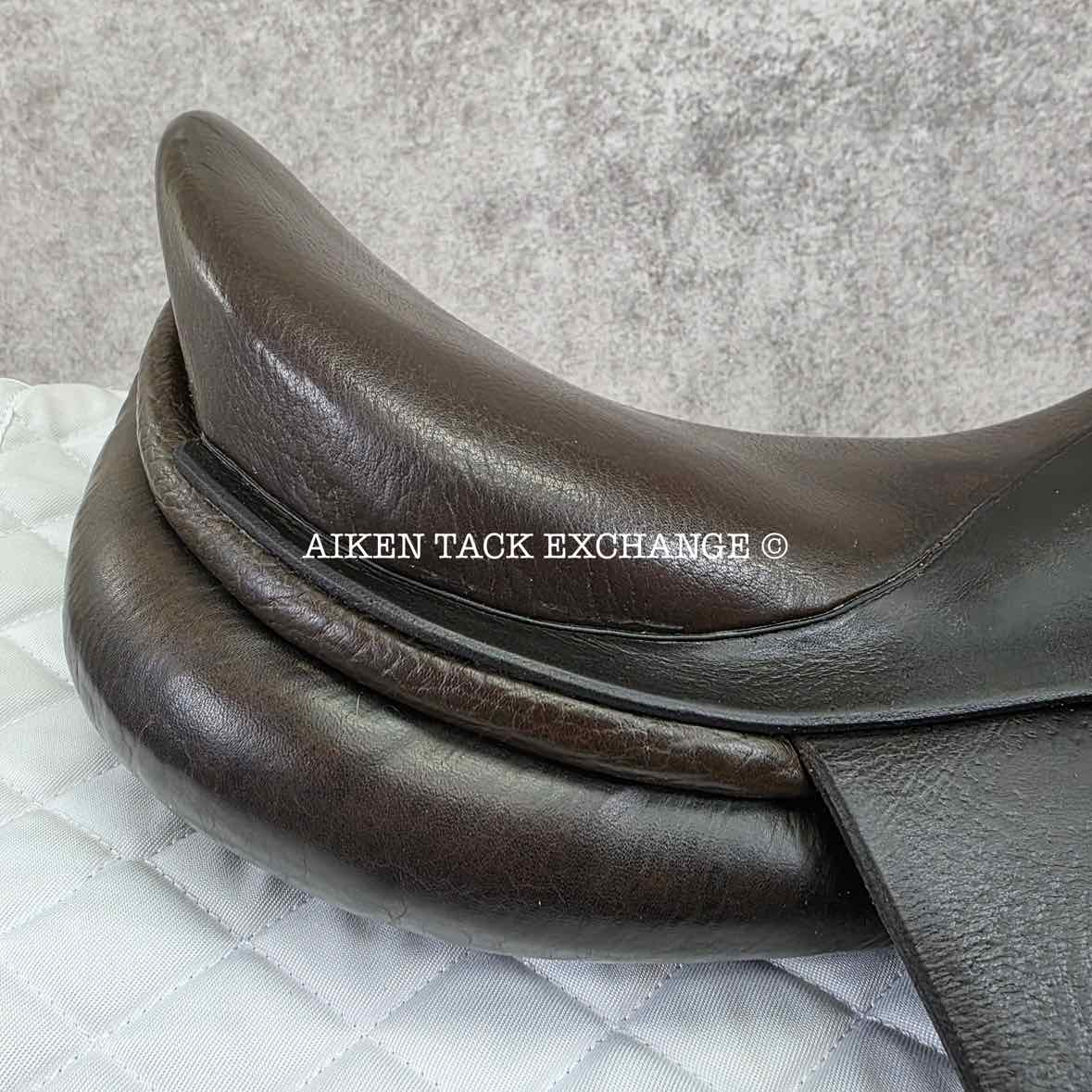 Roosli Pilatus Dressage Saddle, 17" Seat, Medium Tree, Wool Flocked Panels