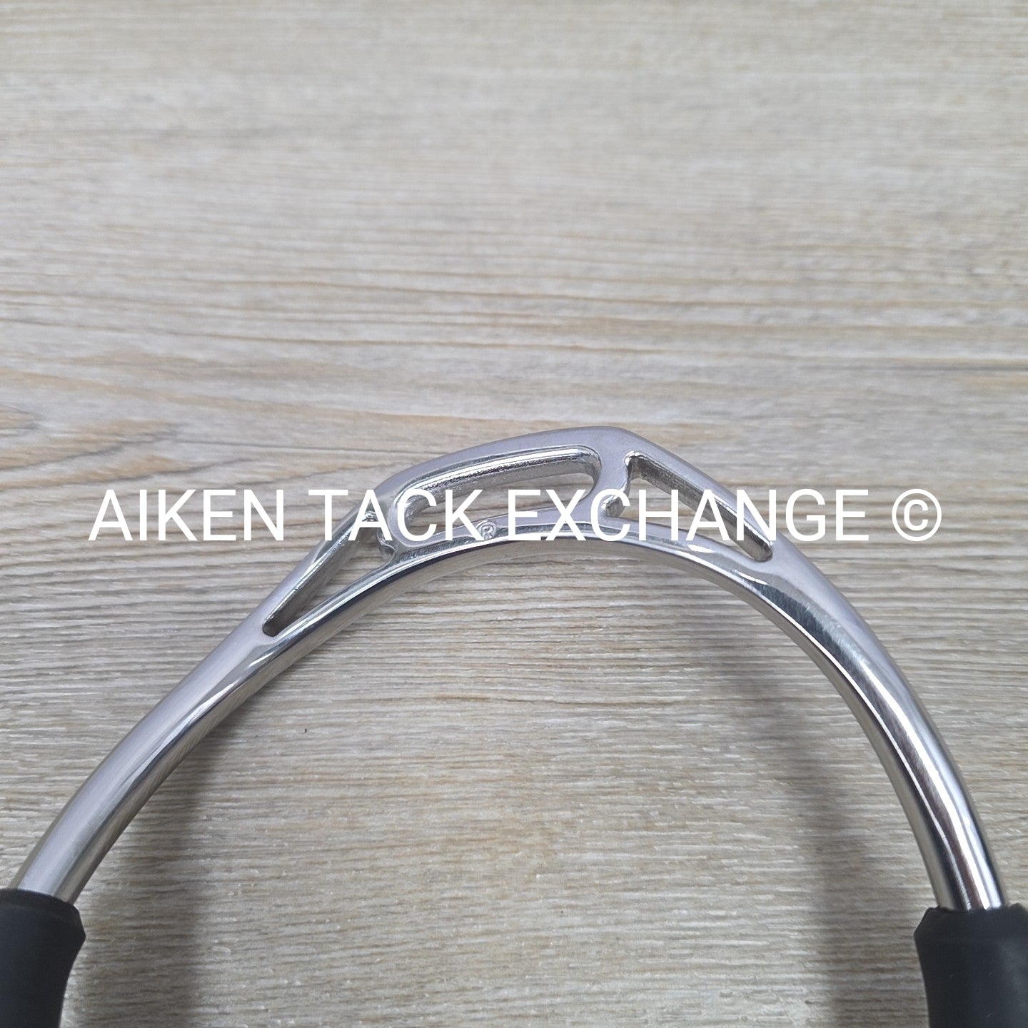 Herm Sprenger Bow Balance 4-F Jointed Flex Stirrups 4.5"