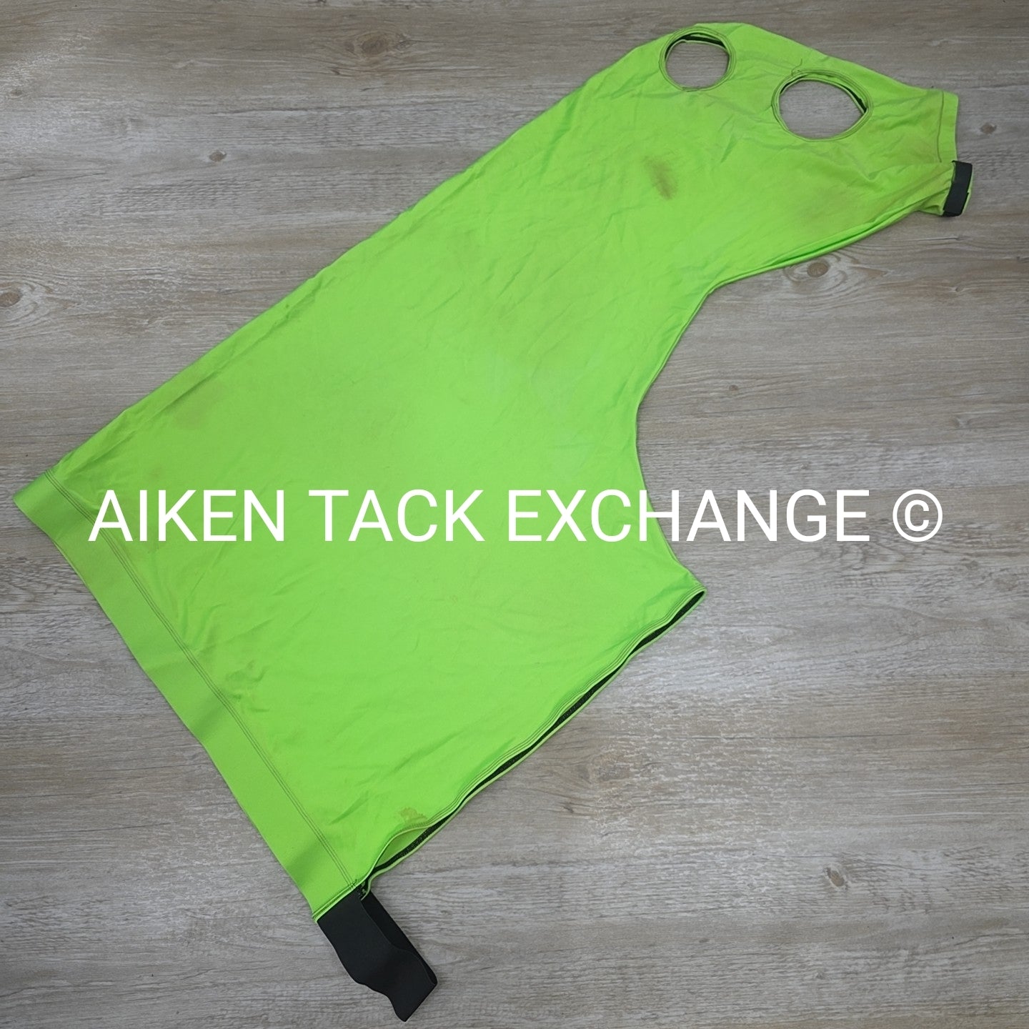 Sleezy Barb Horseware Hood, Size Medium