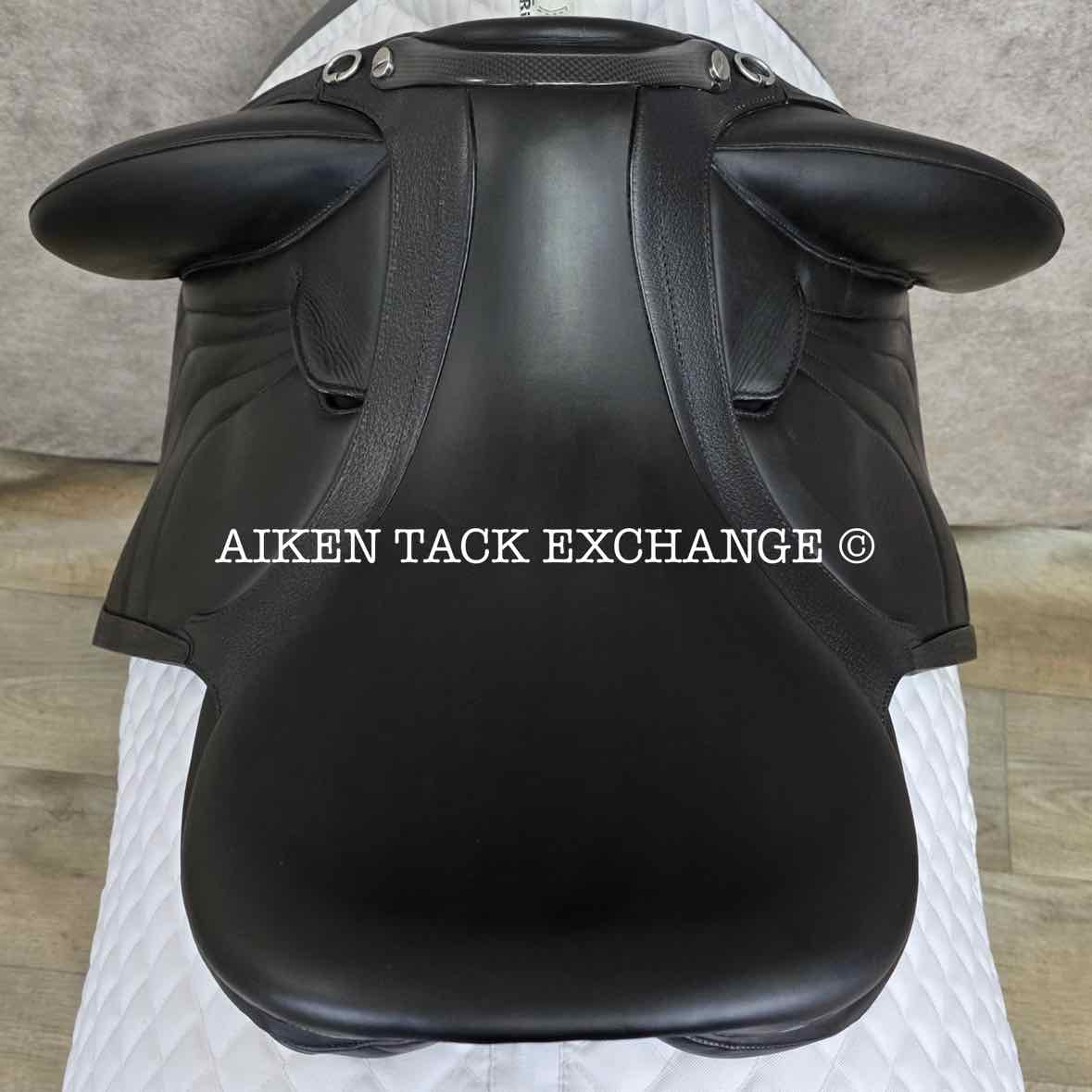 2022 Devoucoux Makila Harmonie Monoflap Dressage Saddle, 17.5" Seat - 002, 2A Flap, Dynamick Tree - Medium, D3D Panels, Full Buffalo Leather