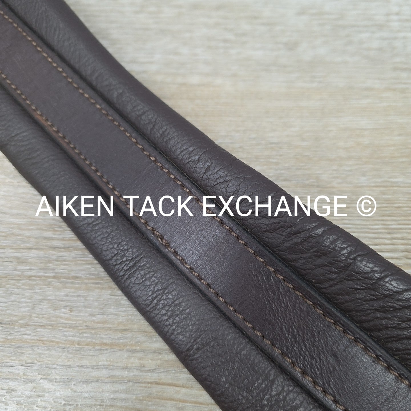 English Girth with Single End Elastic, Brown, 40"