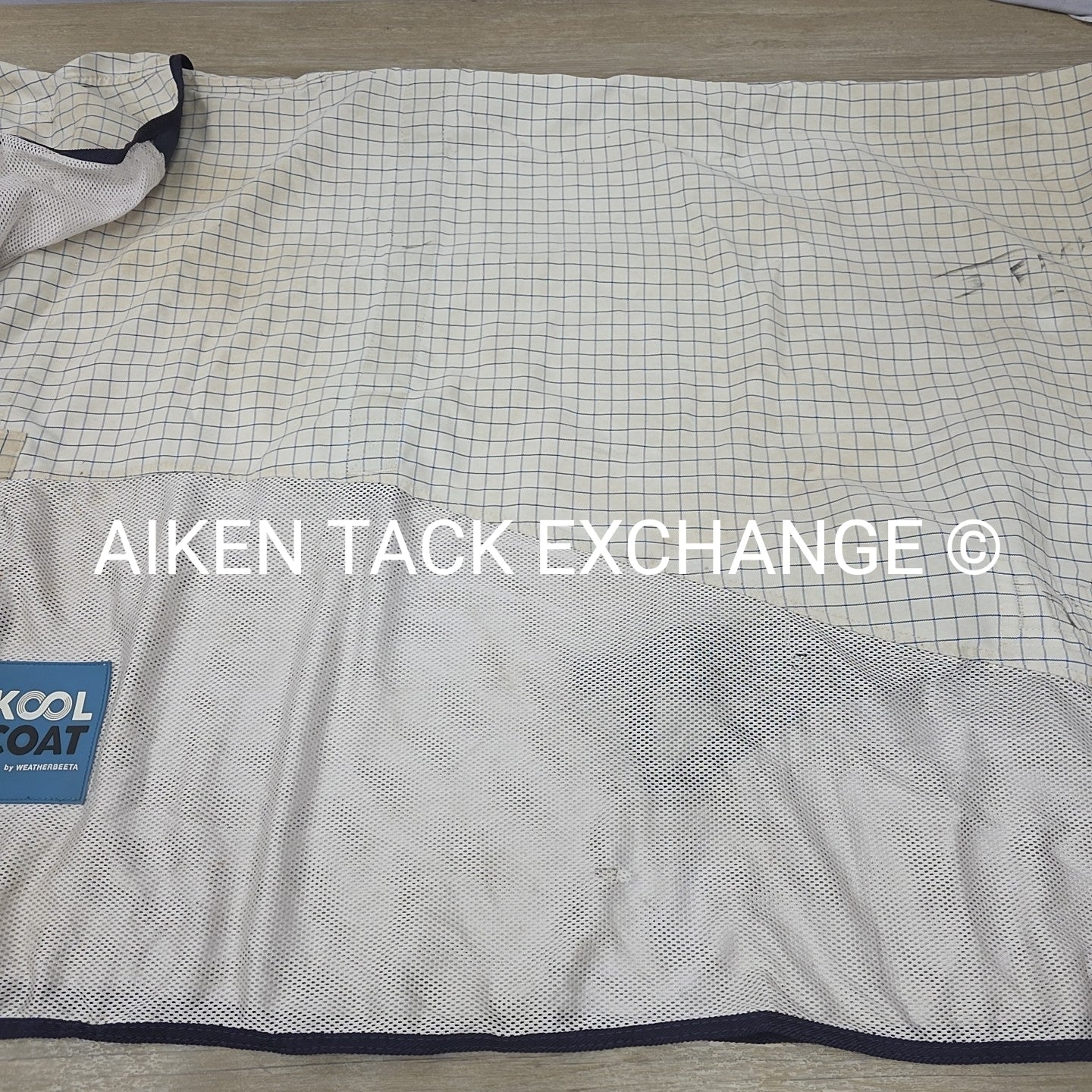 Weatherbeeta Kool Coat Airstream with Detach-A-Neck, 78"