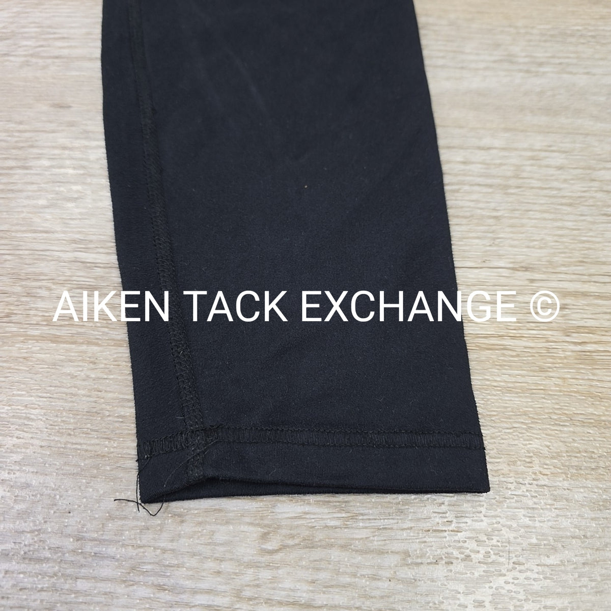 Zobha Leggings, Size Medium