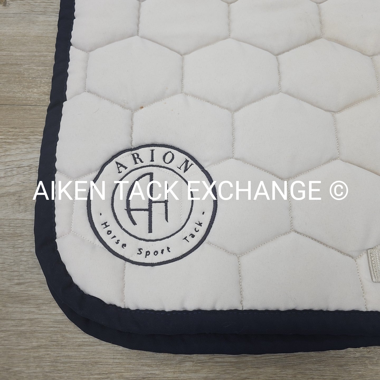 Arion Dressage Saddle Pad, White (has stains)
