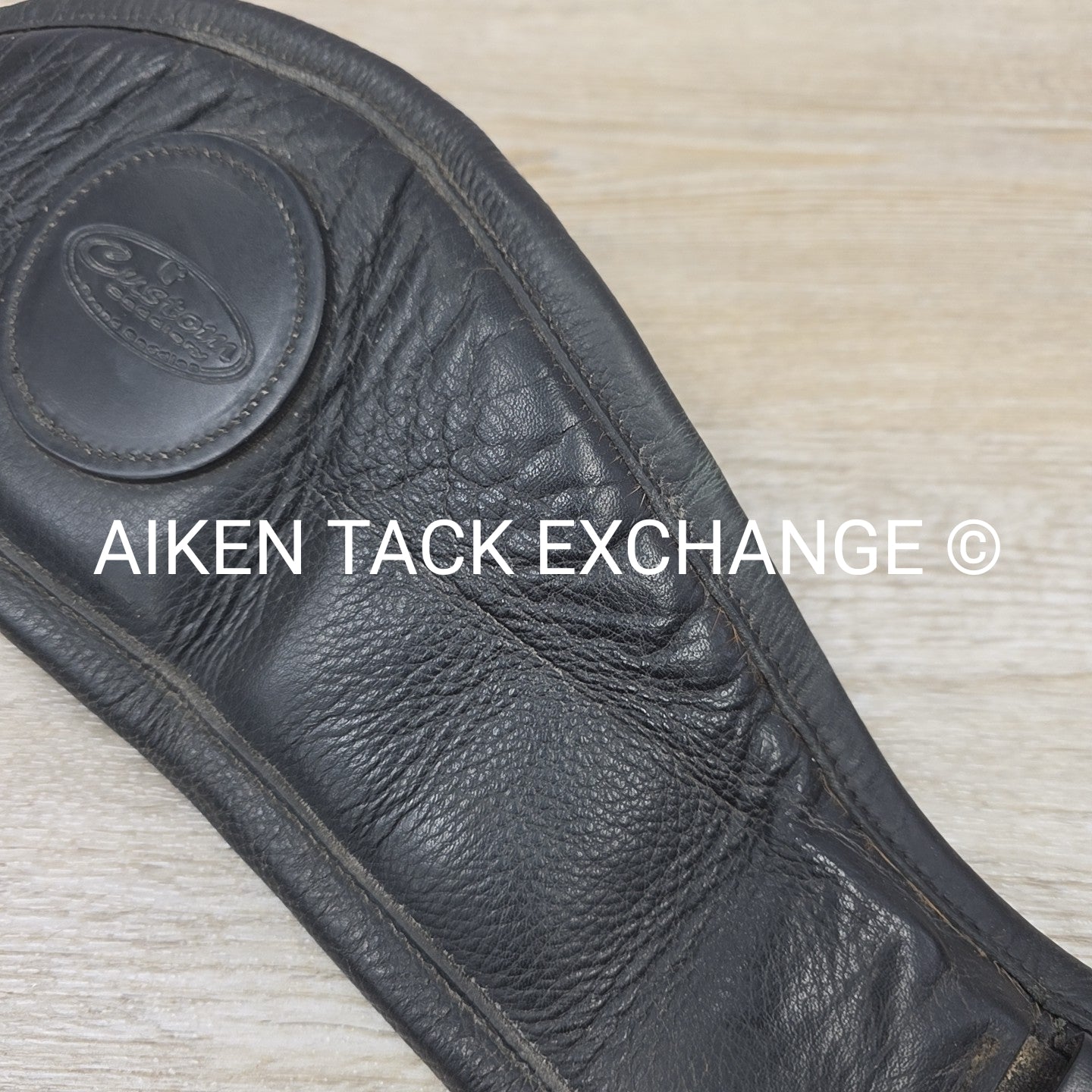 Custom Saddlery Contour Girth, Black, 26"