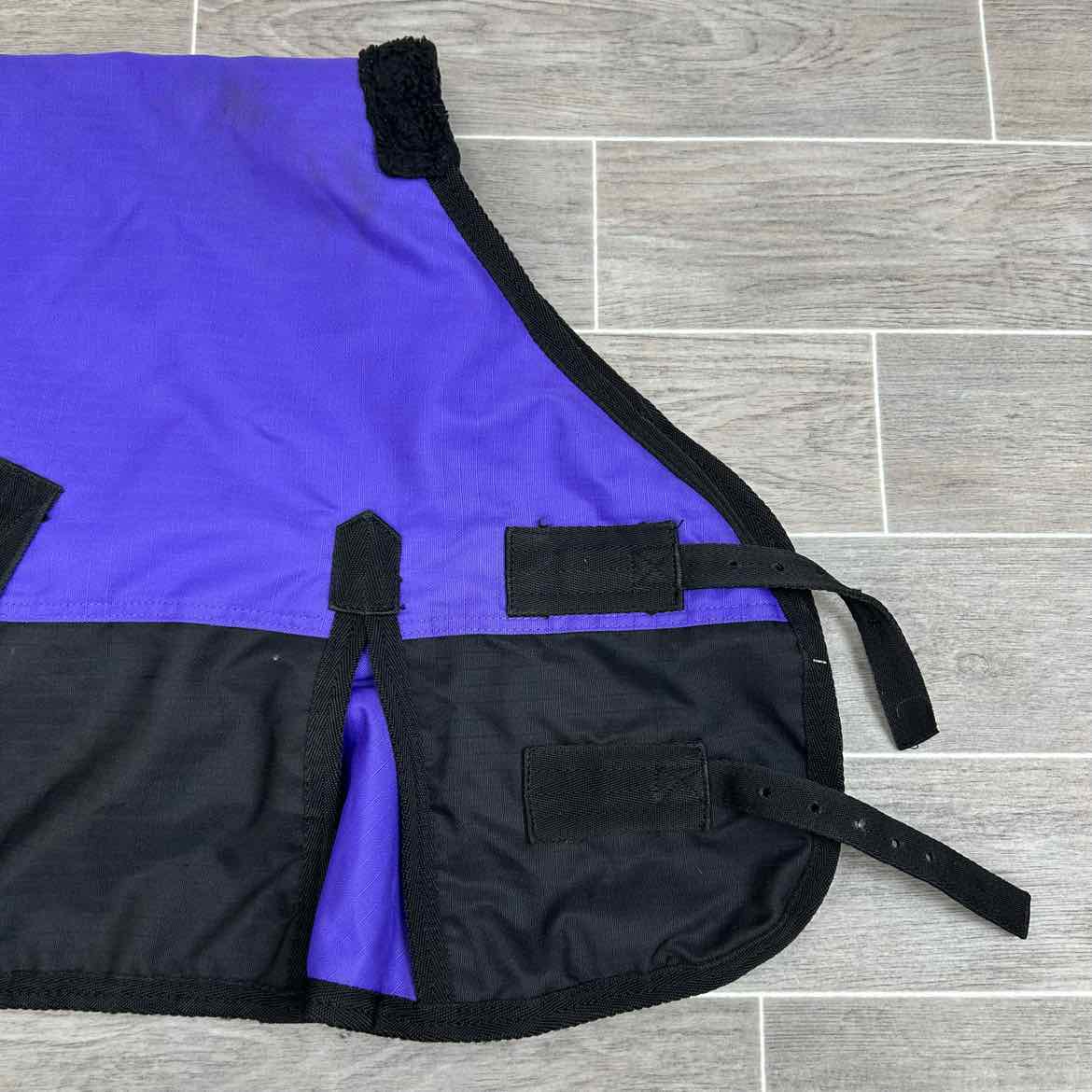 Derby Originals Medium Weight Turnout Blanket 44"