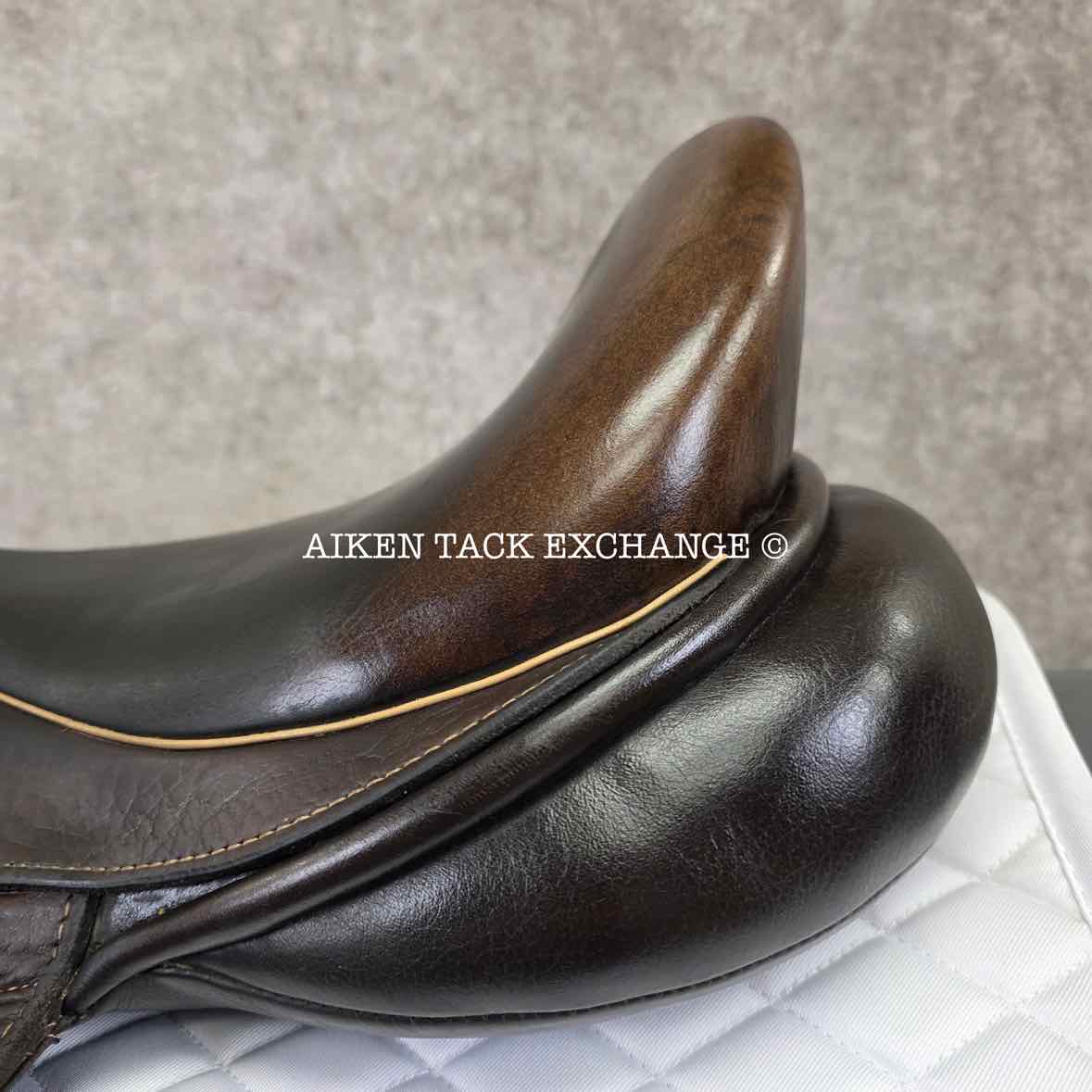 **SOLD** 2015 Custom Saddlery Icon Flight Monoflap Dressage Saddle, 17.5" Seat,  Adjustable Tree, Wool Flocked Panels