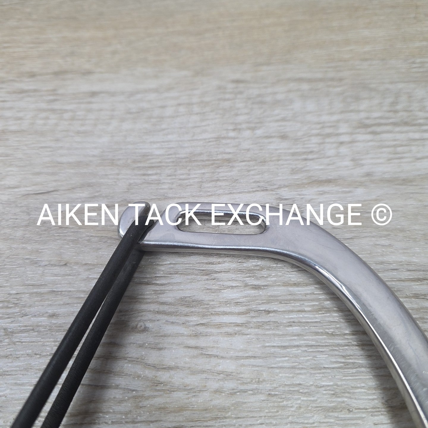 Safety Peacock Stirrups with Cheese Grater Pads, 4.75"