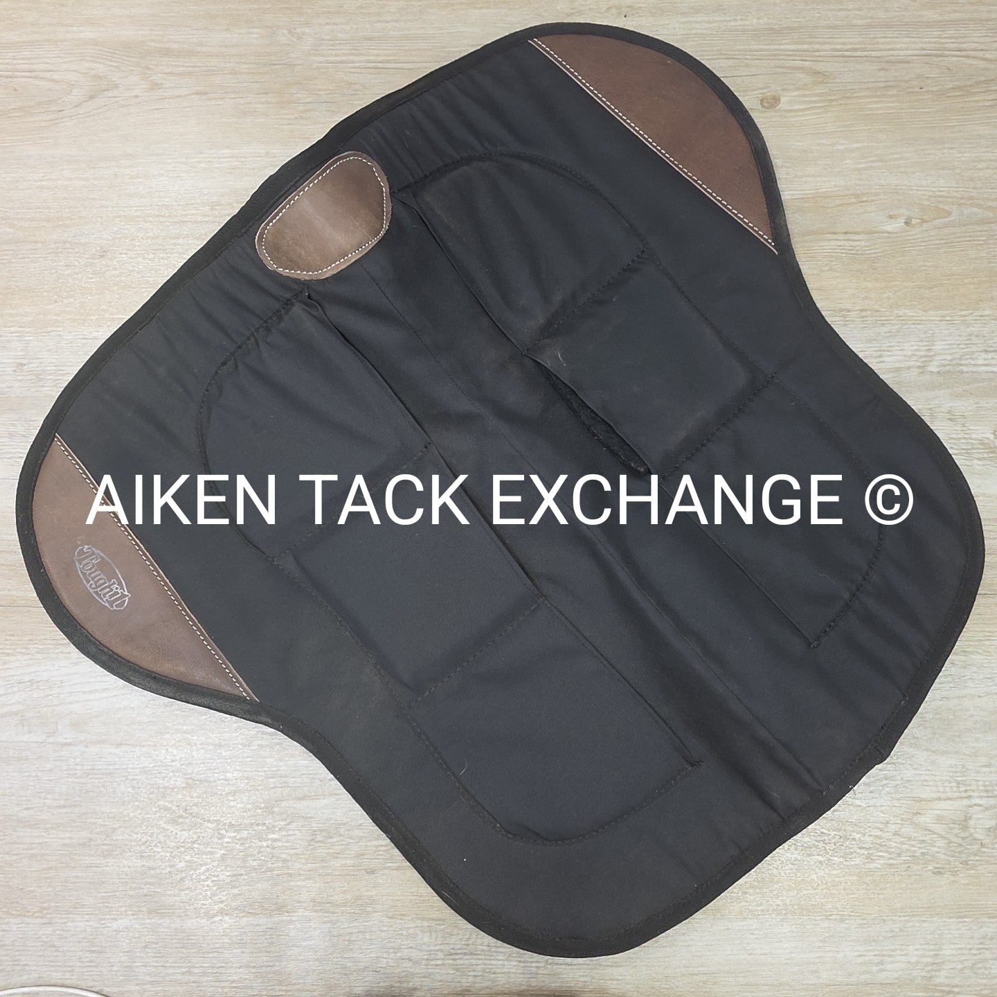 Tough1 Competition Shim Saddle Pad (missing 2 shims)