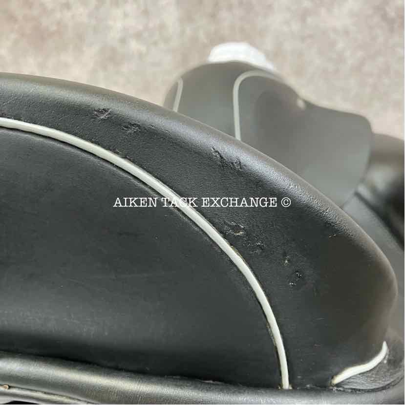 2017 Custom Saddlery Advantage Monoflap Dressage Saddle, 17.5" Seat, Adjustable Tree, Wool Flocked Panels