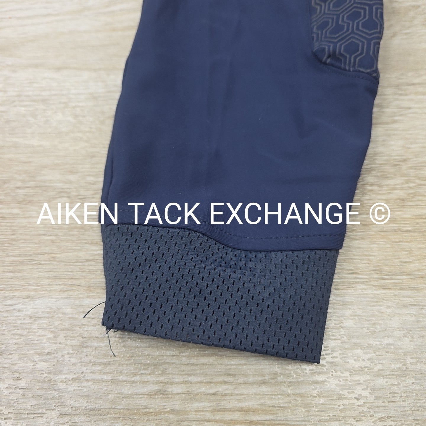 Ariat Tri Factor Silicone Grip Full Seat Breeches, Size 32 R